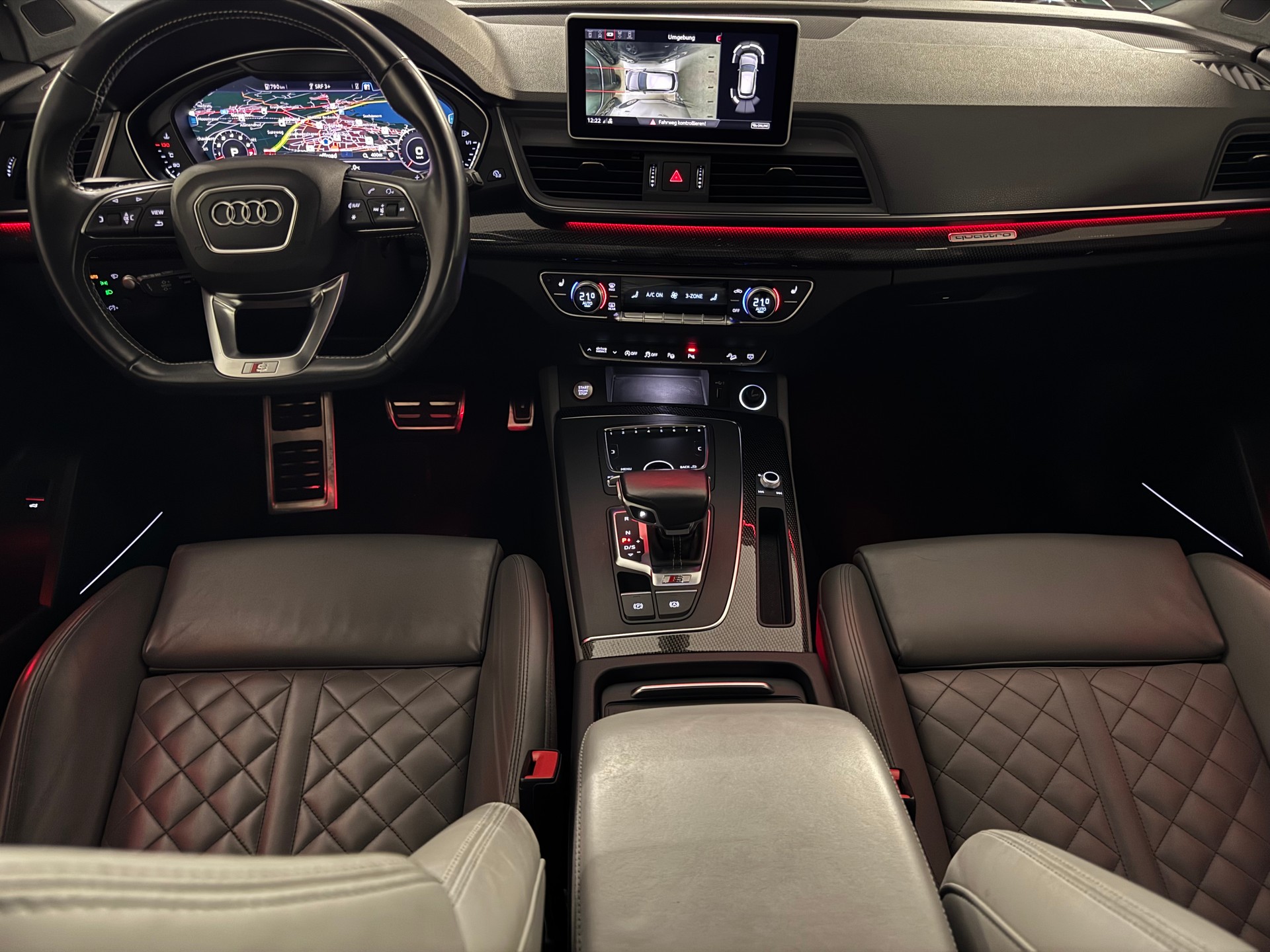 AUDI SQ5 3.0 TFSI quattro S-tronic-image-11