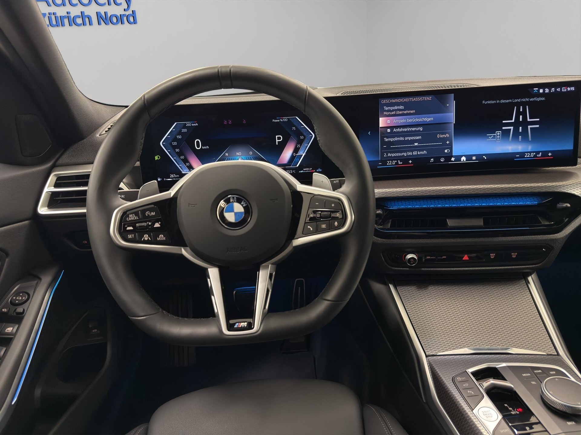 BMW 330d xDrive 48V Touring-image-12