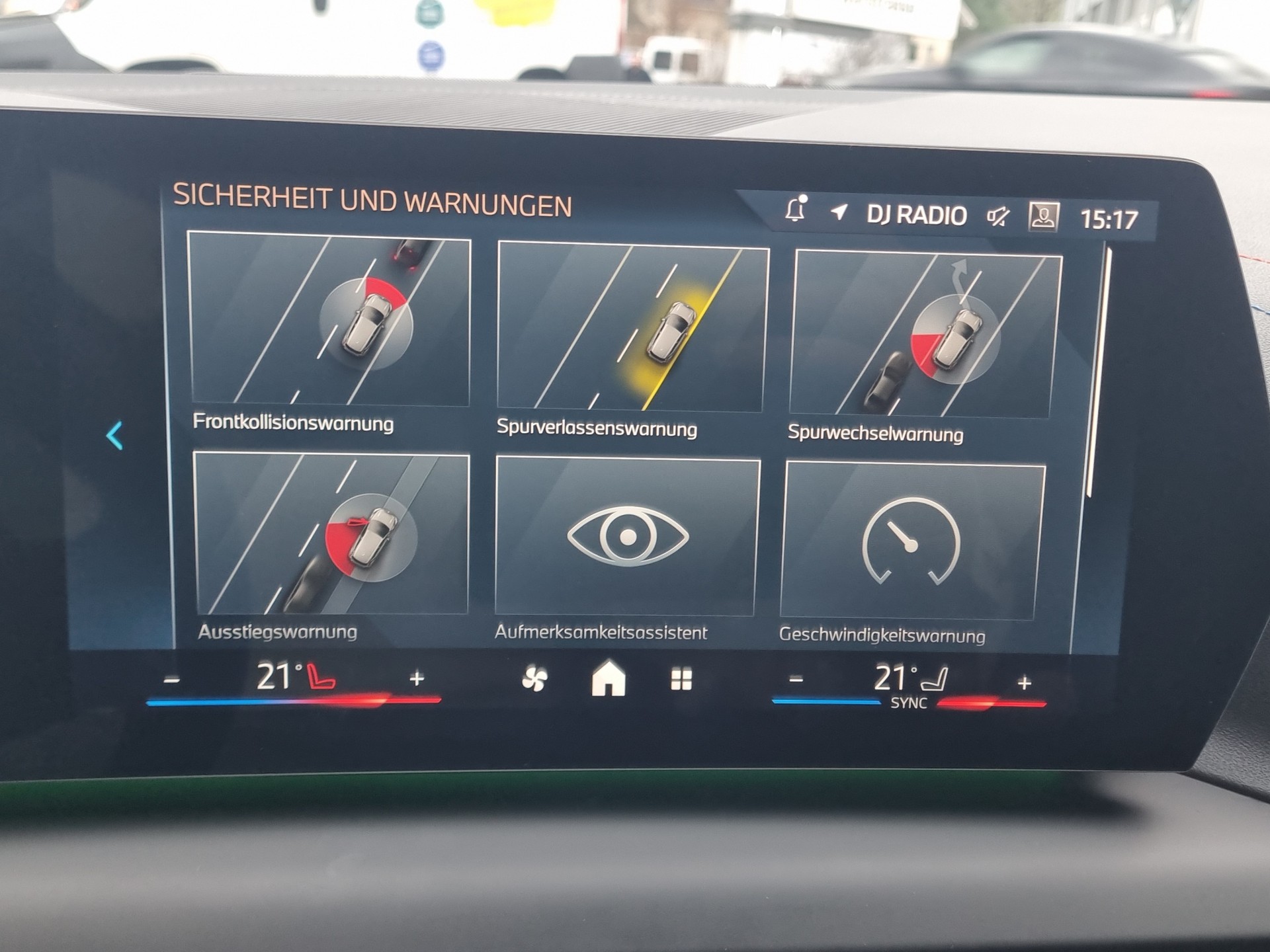 BMW 123 xDrive M Sport Steptronic-image-22