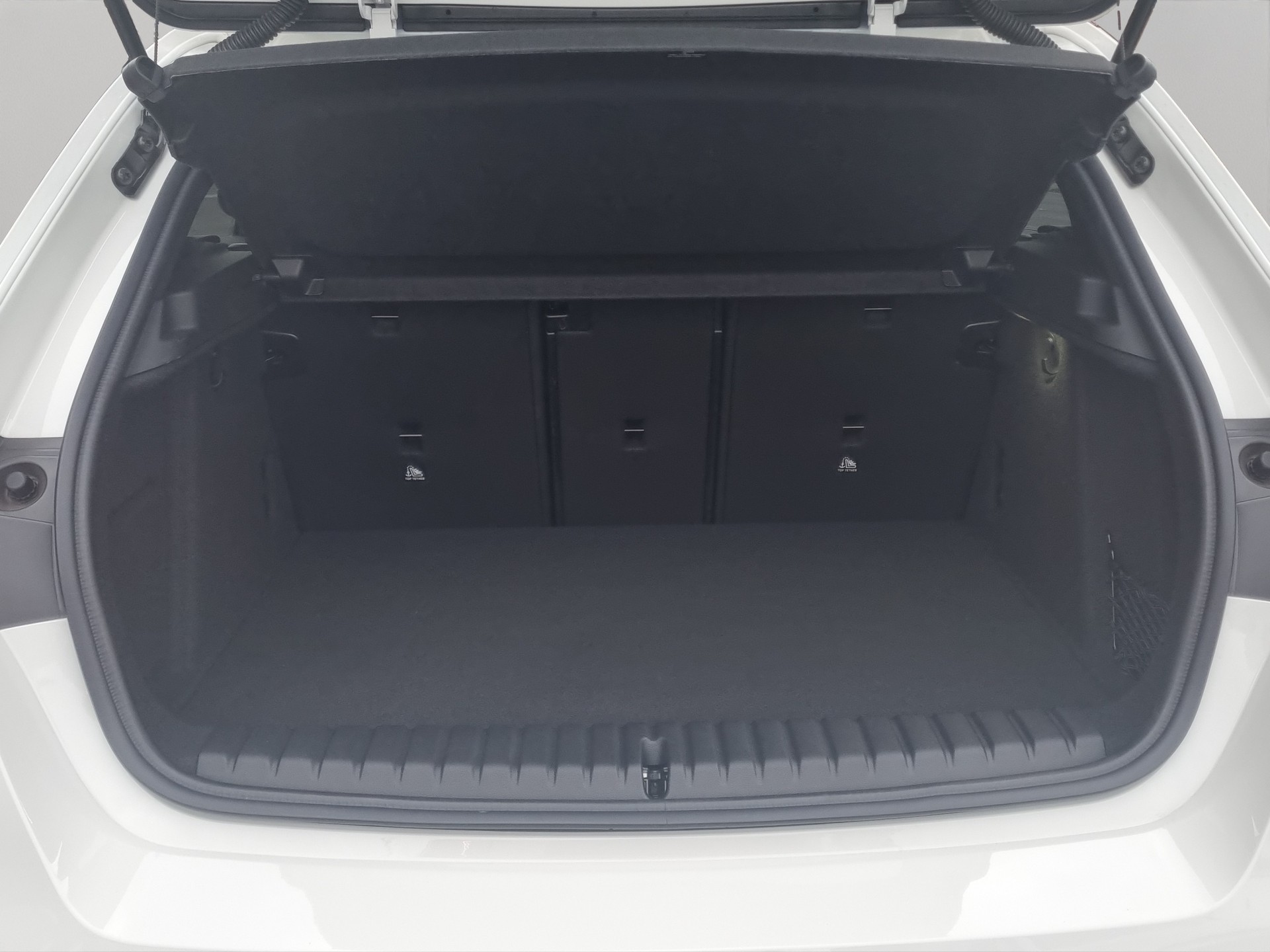 BMW 123 xDrive M Sport Steptronic-image-19