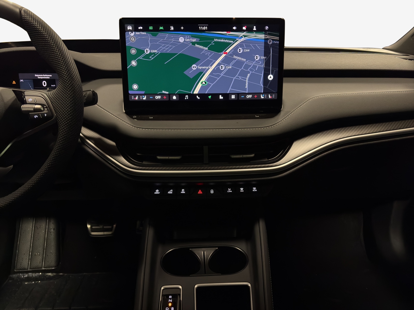 SKODA Enyaq 4x4 RS-image-10