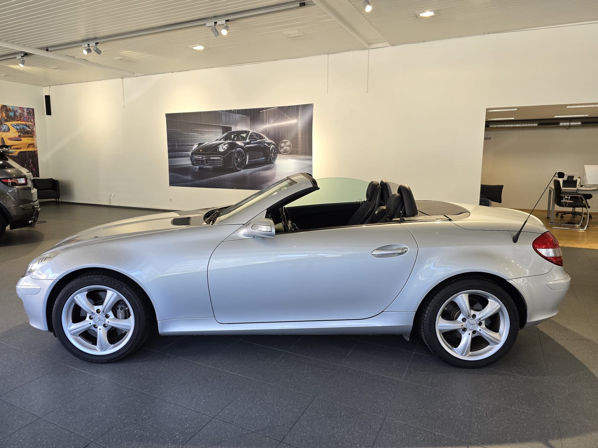 MERCEDES-BENZ SLK 350-image-3