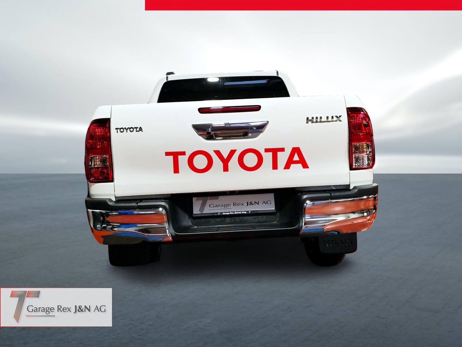 TOYOTA Hilux Double Cab.-Pick-up 2.8 D-4D MHEV 230 Style-image-2