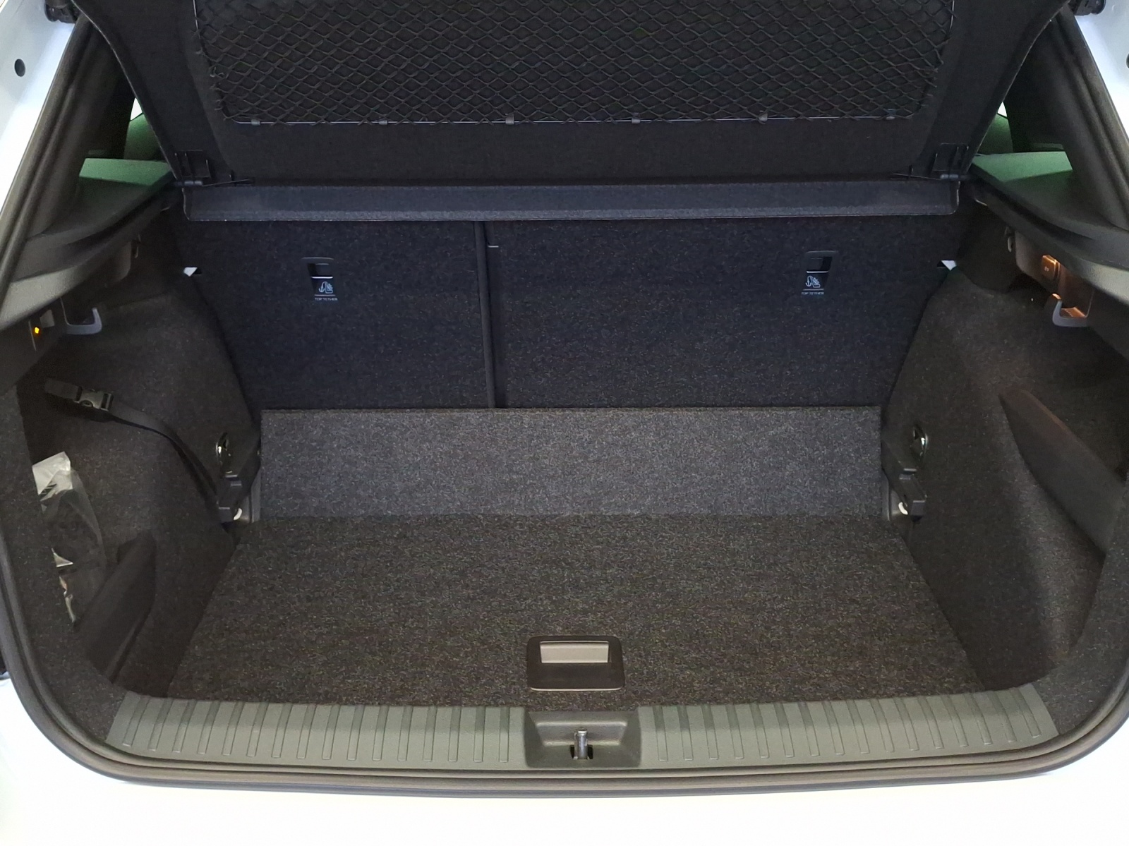 SKODA Kamiq 1.5 TSI Dynamic DSG-image-12