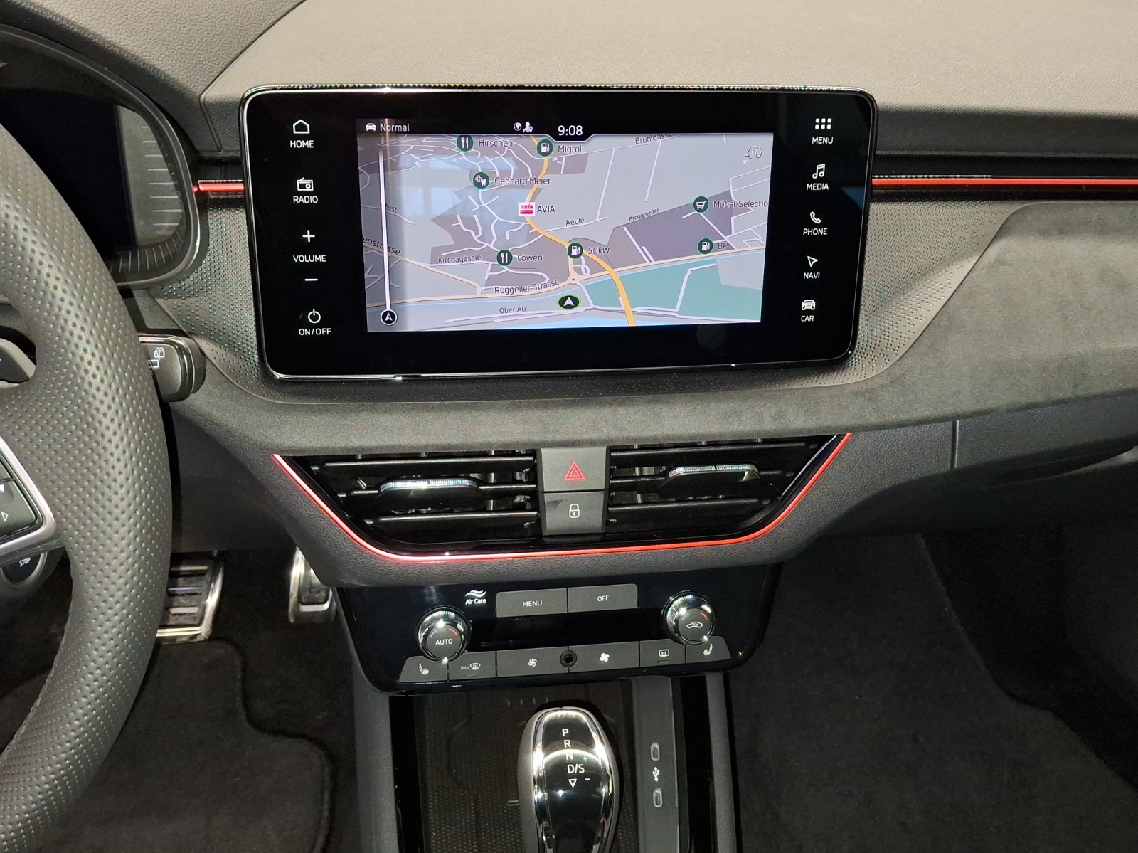 SKODA Kamiq 1.5 TSI Dynamic DSG-image-10
