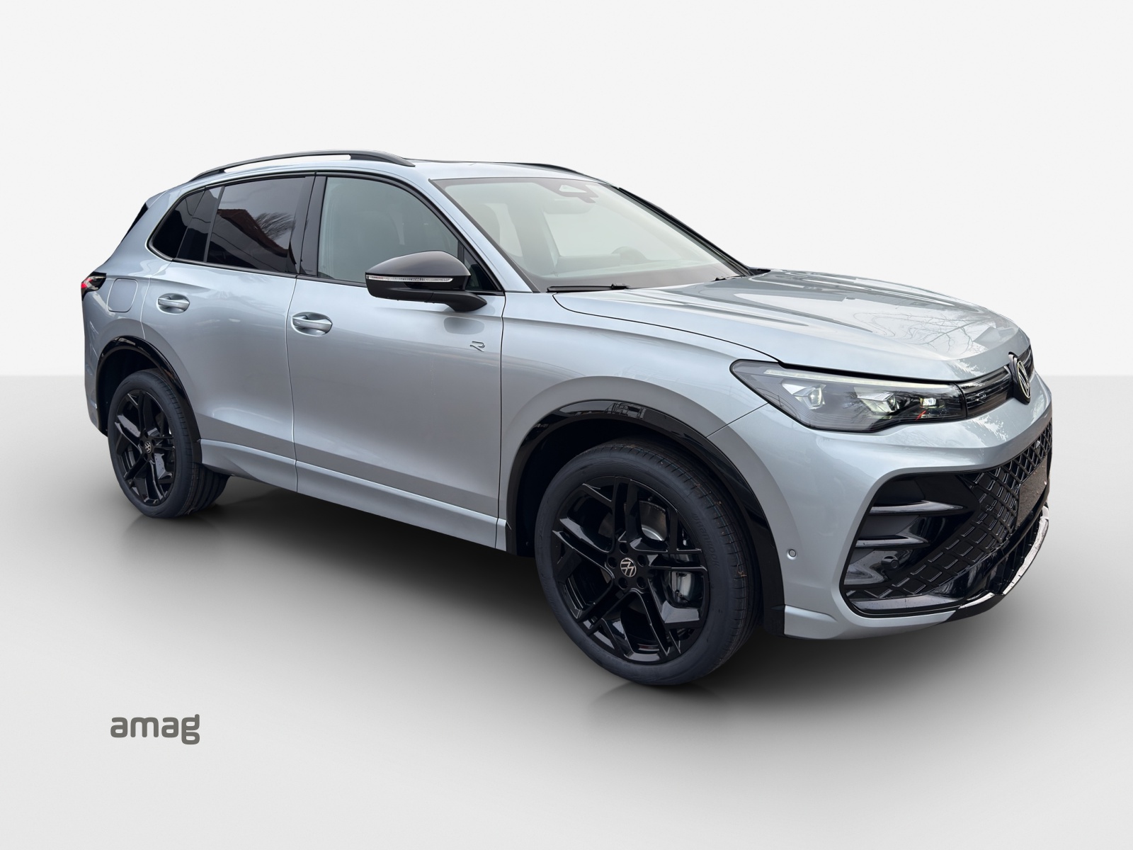VW Tiguan 2.0 TSI DSG R-Line 4Motion-image-5