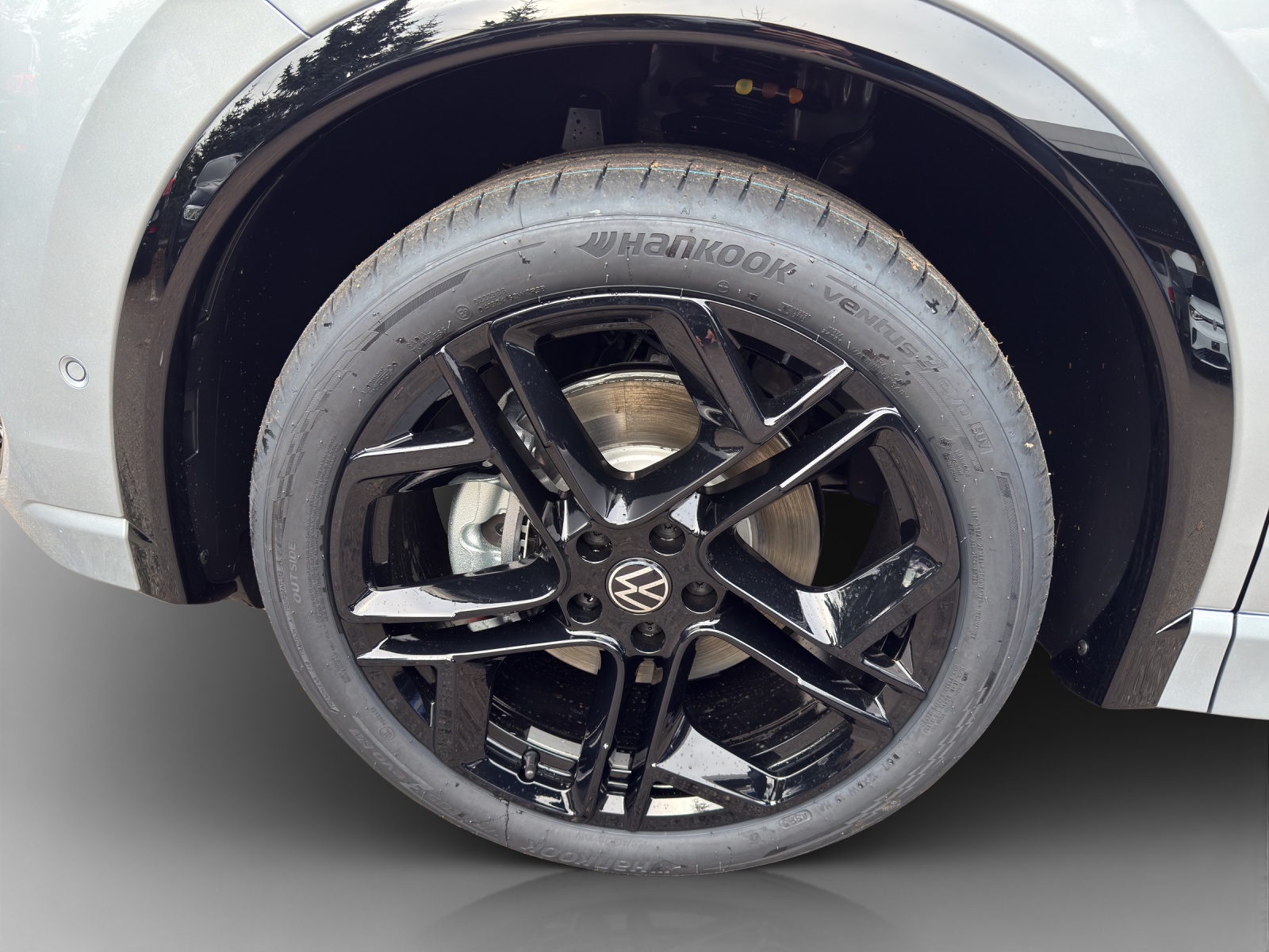 VW Tiguan 2.0 TSI DSG R-Line 4Motion-image-12