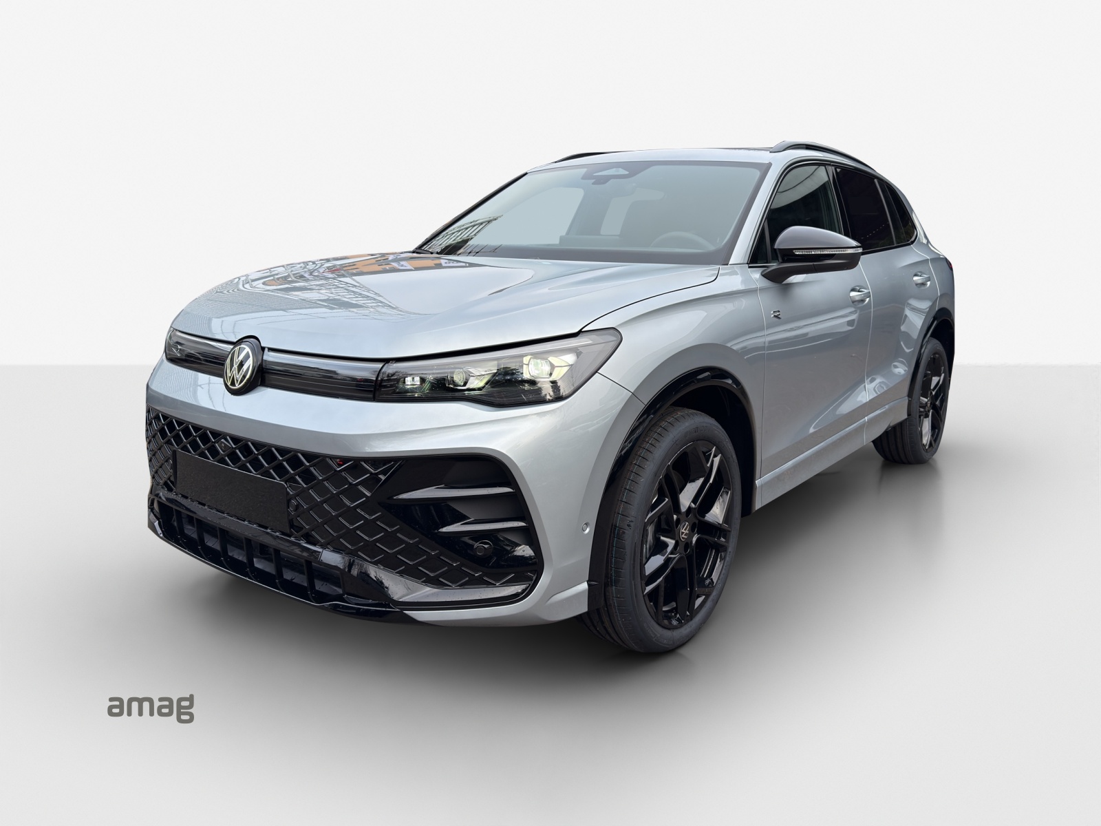 VW Tiguan 2.0 TSI DSG R-Line 4Motion