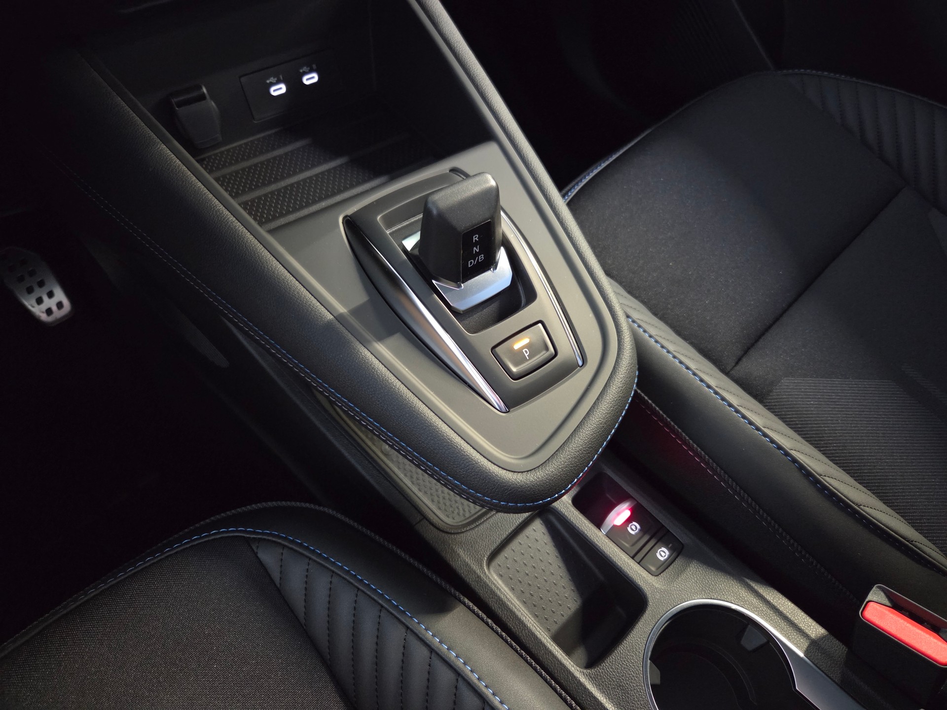 RENAULT CAPTUR E-TECH FULL HYBRID esprit Alpine E-Tech 160-image-16