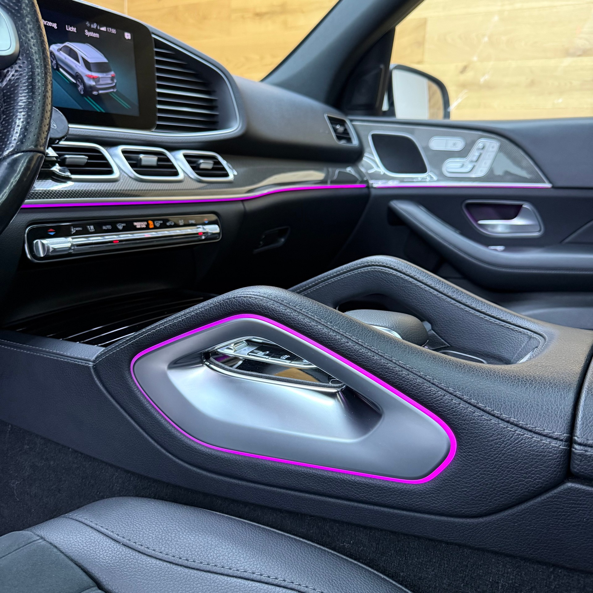 MERCEDES-BENZ GLE 300 d 4Matic AMG Line 9G-Tronic-image-11