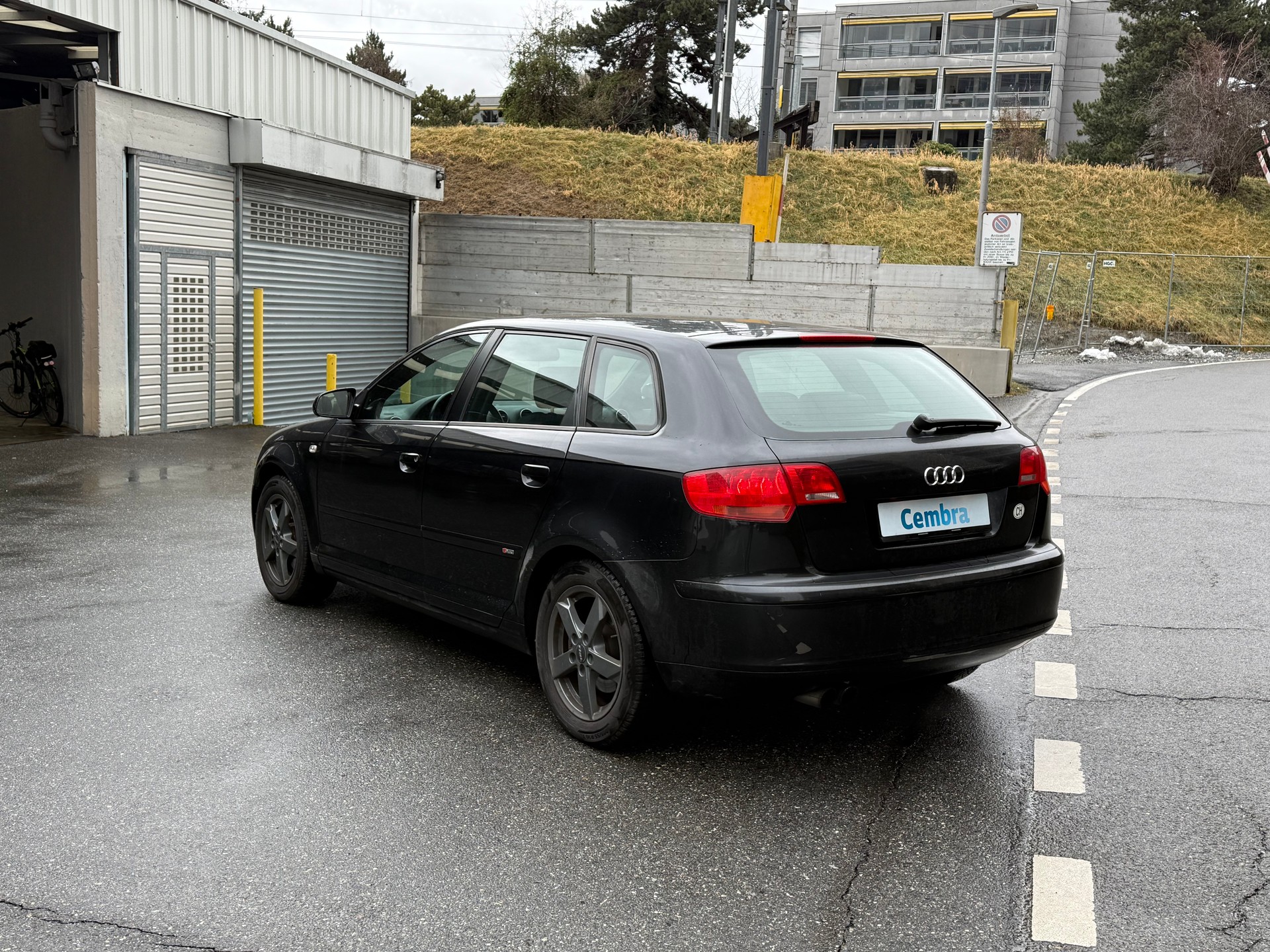 AUDI A3 Sportback 2.0 Turbo FSI Ambition quattro-image-5