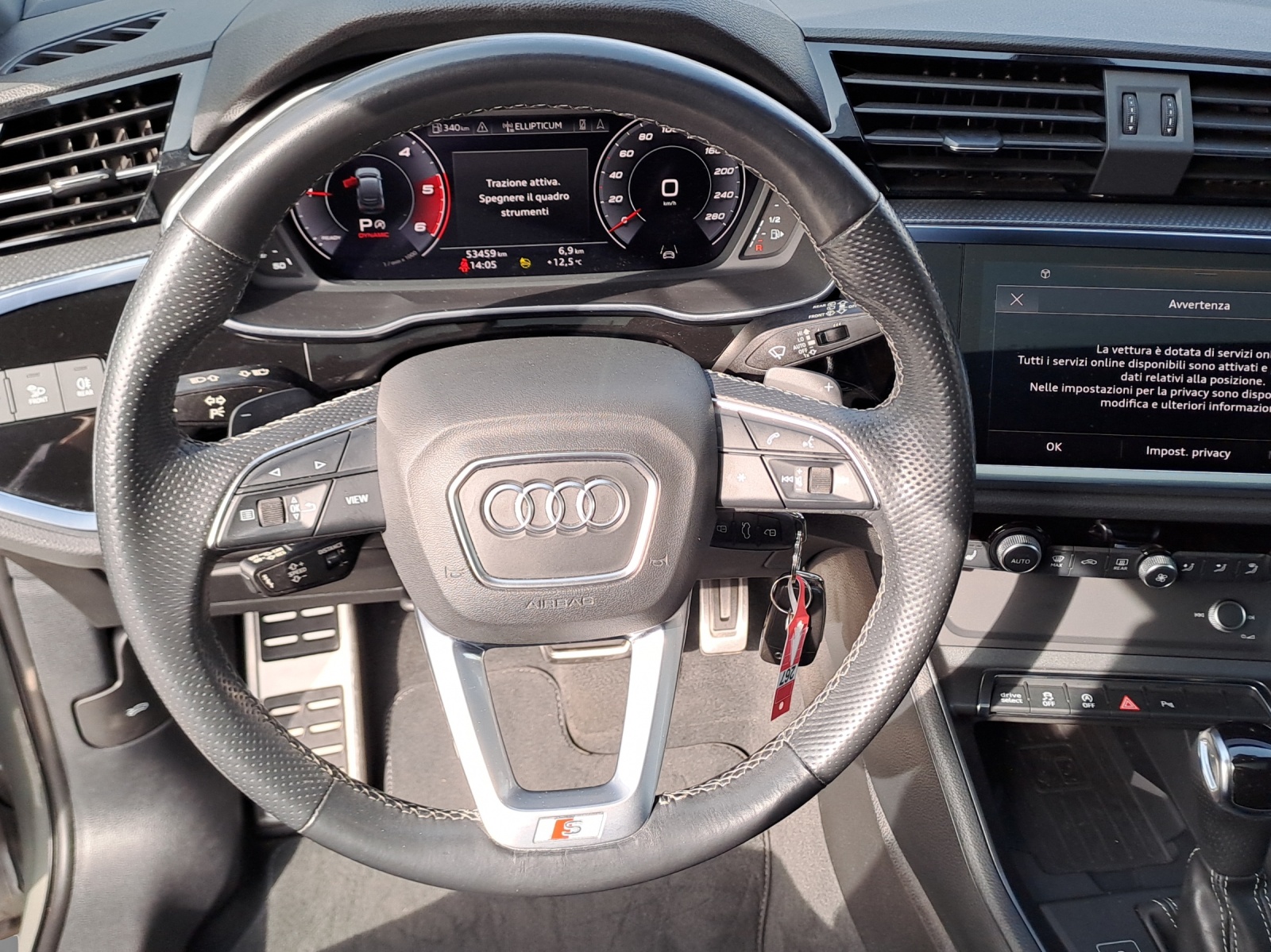 AUDI Q3 Sportback 40 TDI S line Attraction quattro S-tronic-image-9