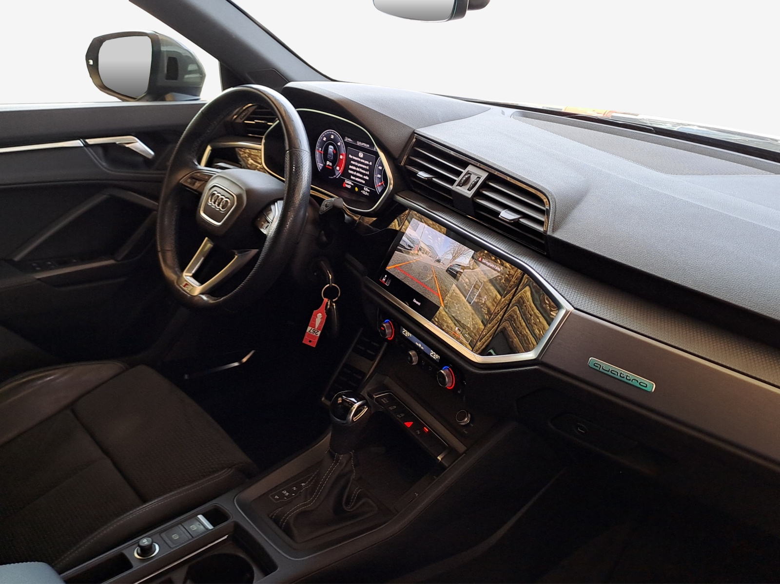 AUDI Q3 Sportback 40 TDI S line Attraction quattro S-tronic-image-15