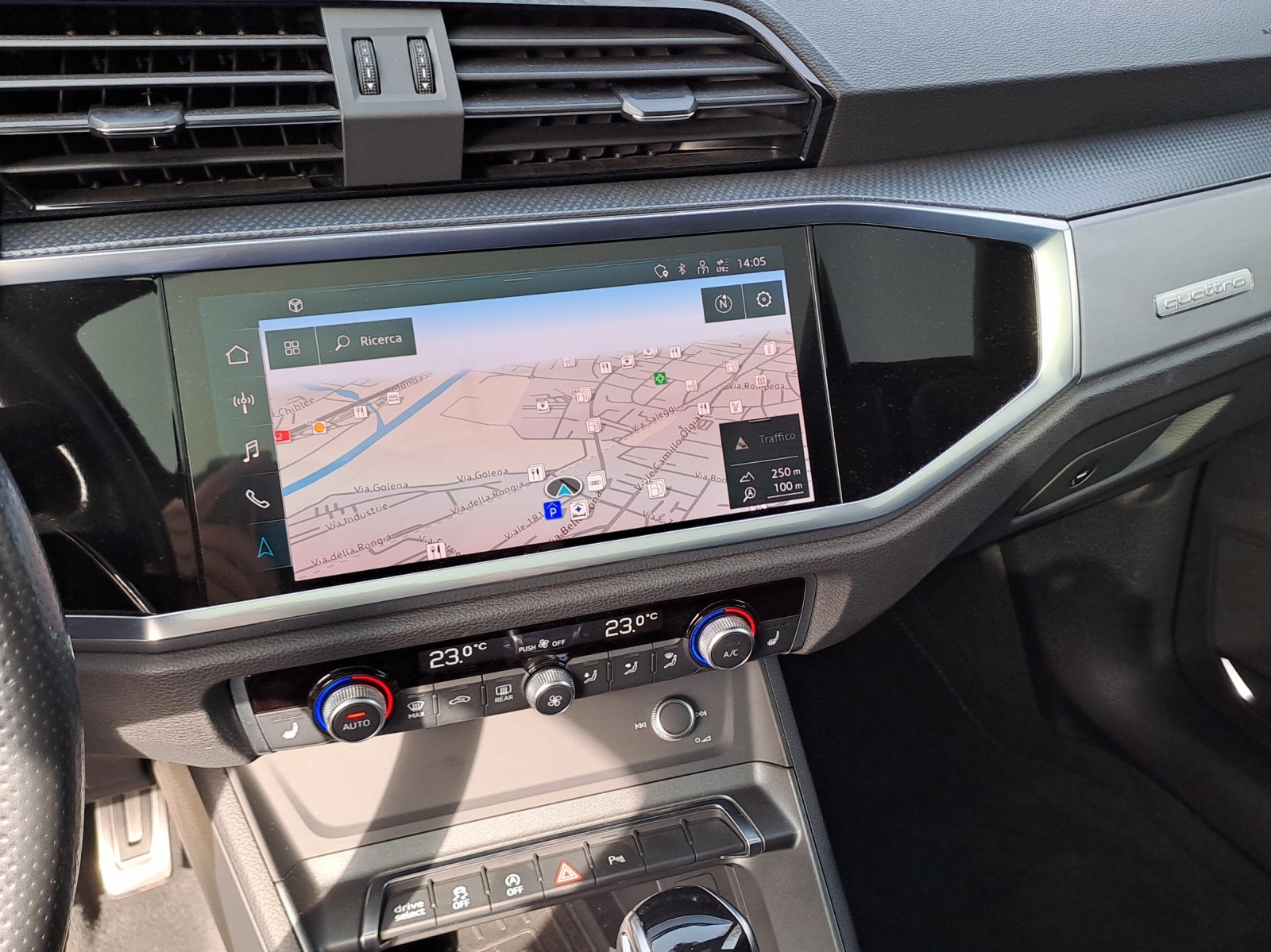 AUDI Q3 Sportback 40 TDI S line Attraction quattro S-tronic-image-10