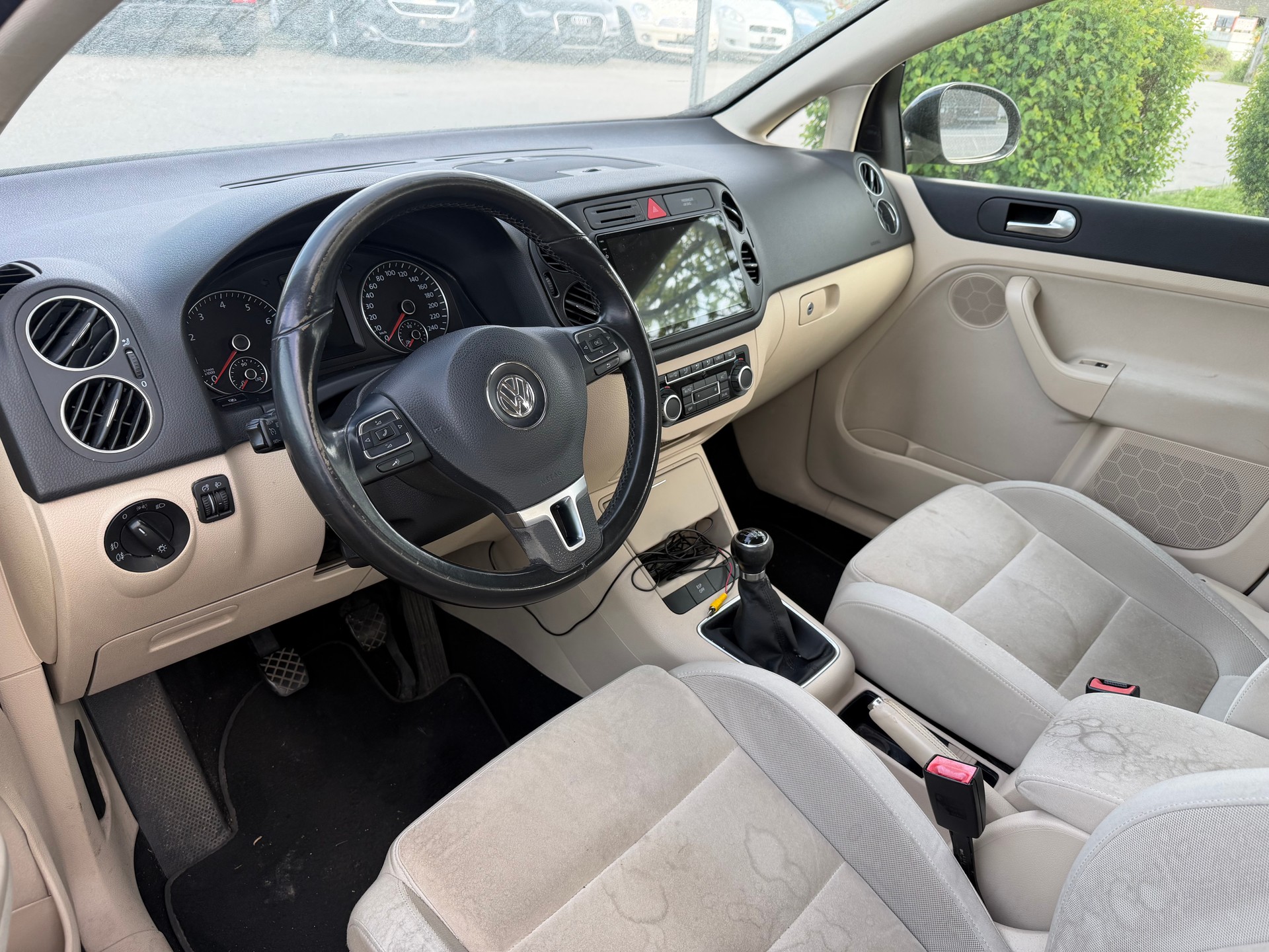 VW Golf Plus 1.4 TSI Highline-image-10