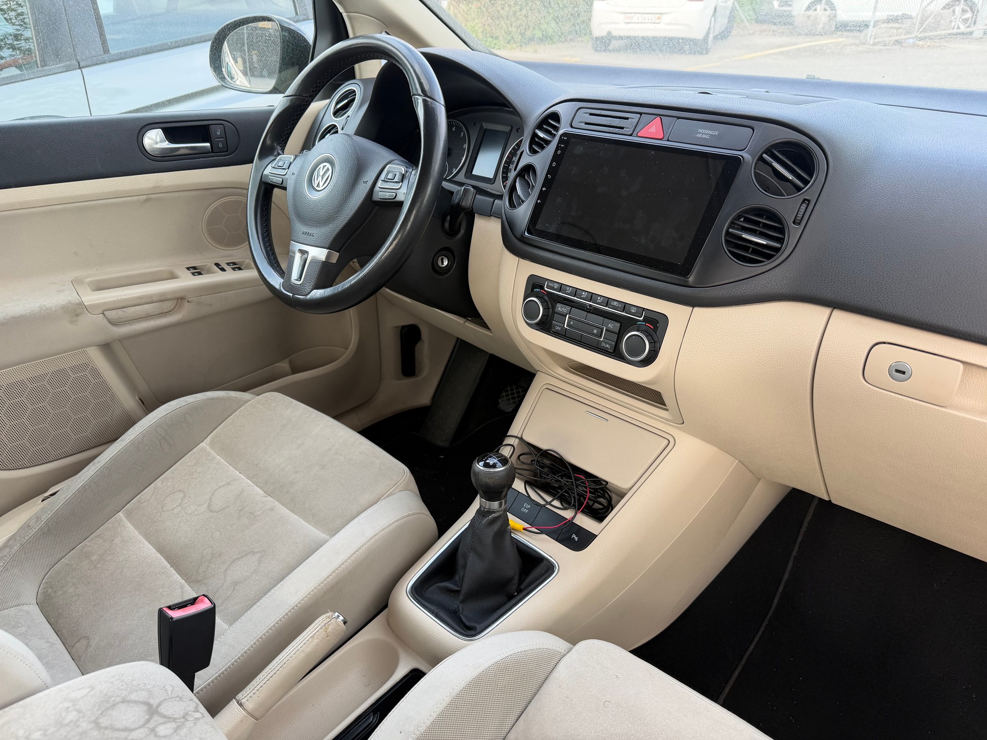 VW Golf Plus 1.4 TSI Highline-image-9