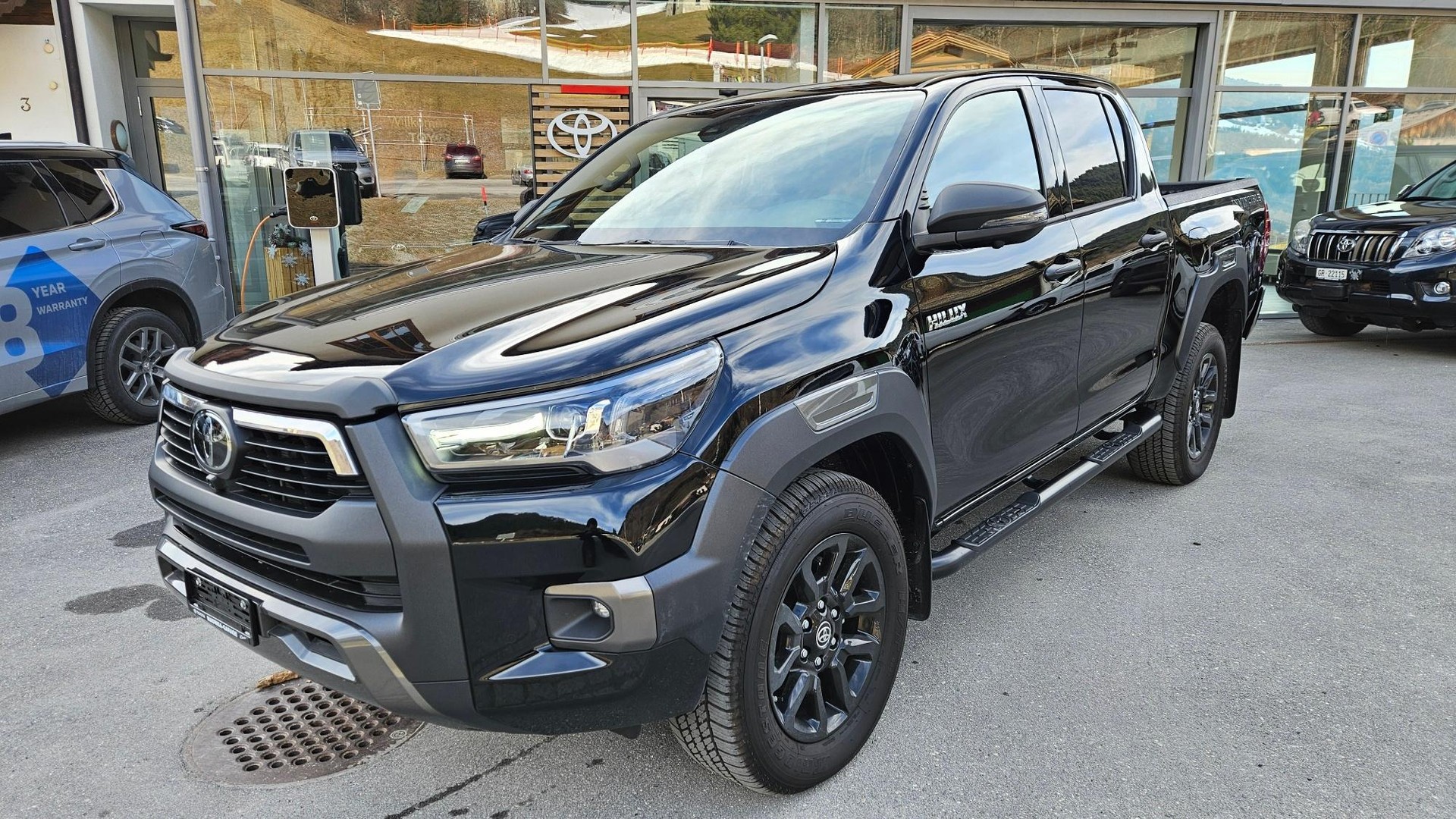 TOYOTA Hilux Double Cab.-Pick-up 2.8 D-4D MHEV 204 Invincible