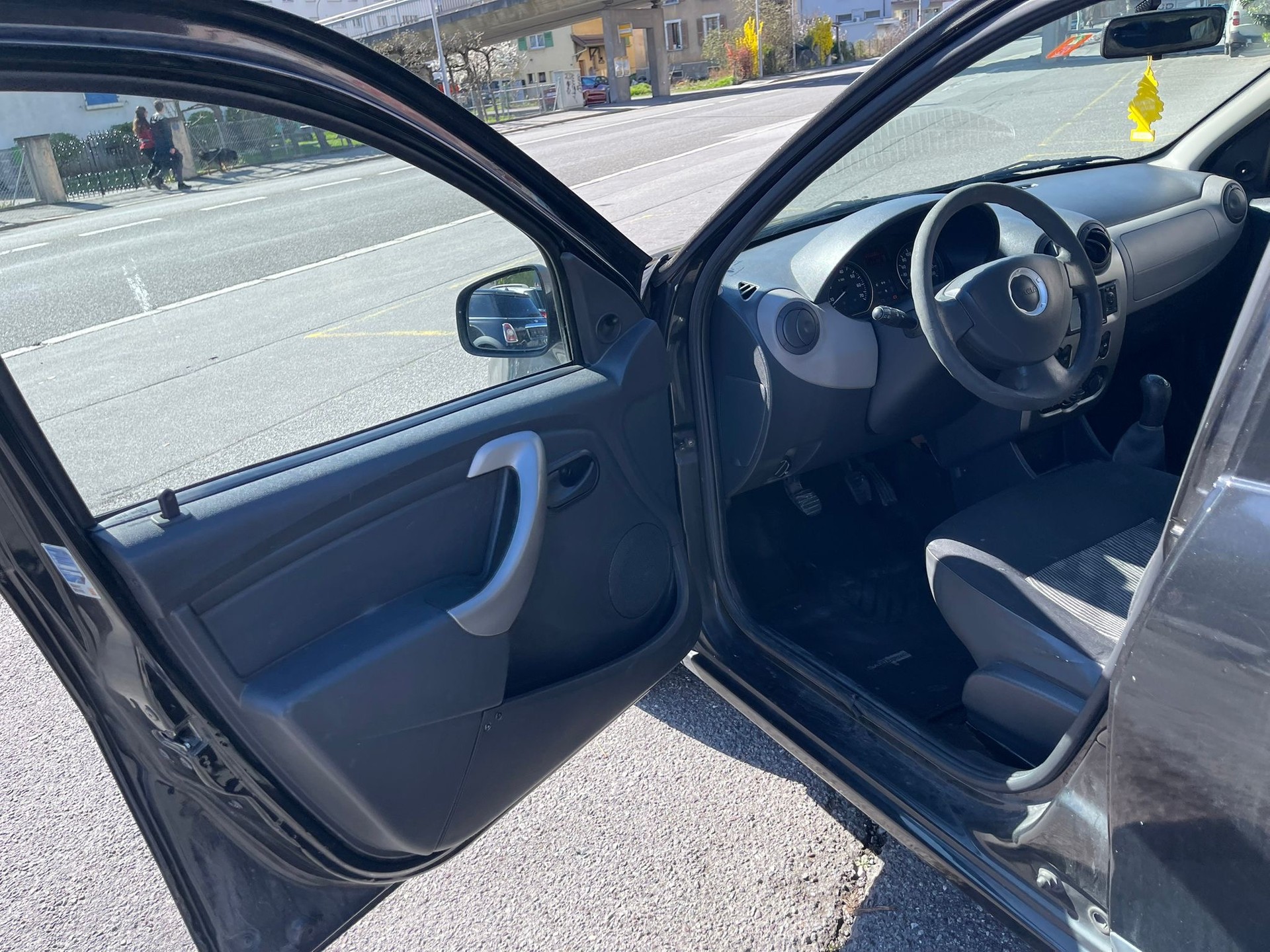 DACIA Sandero 1.2 Ambiance-image-7