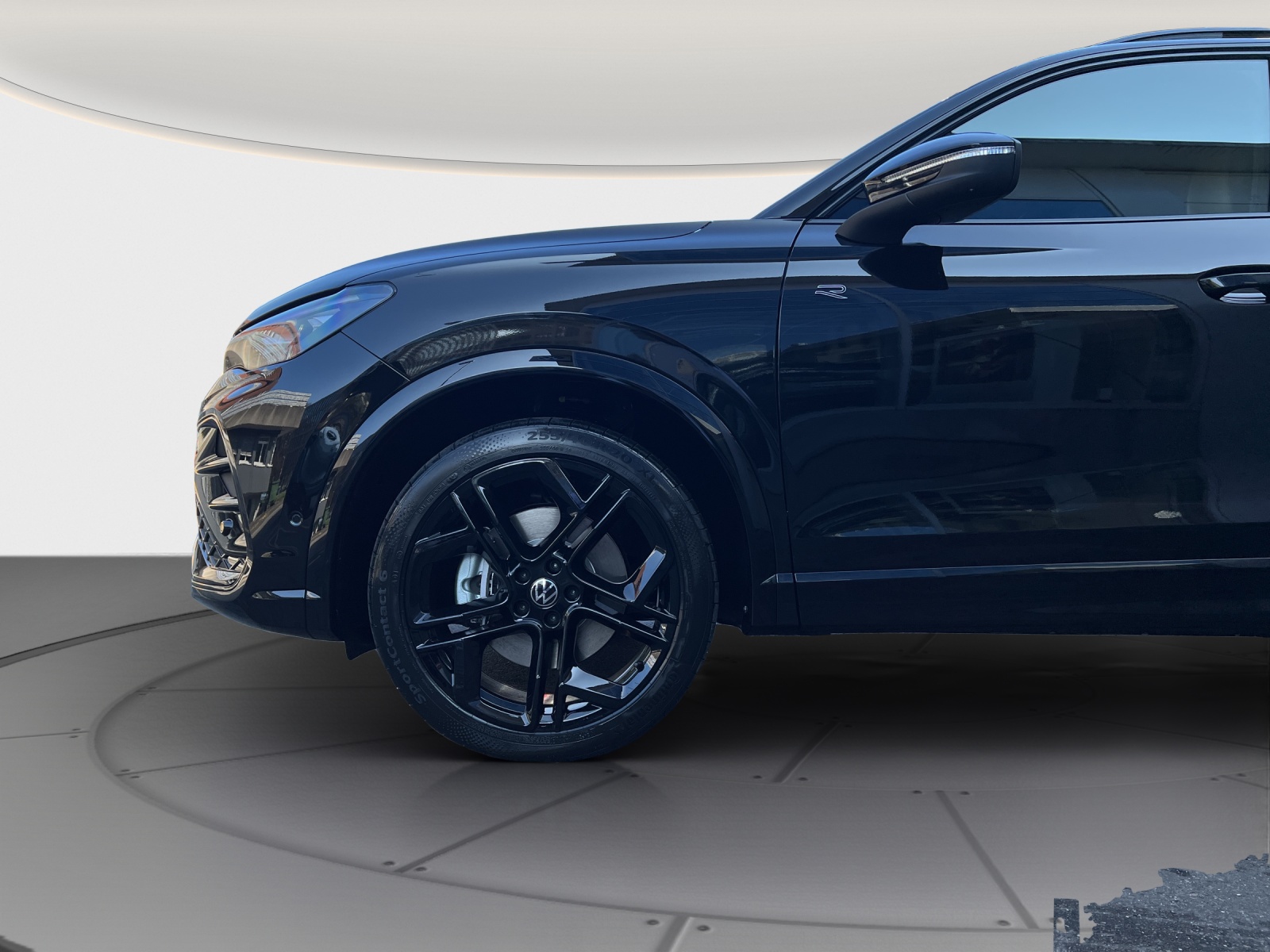 VW Tiguan 2.0 TSI DSG R-Line 4Motion-image-7