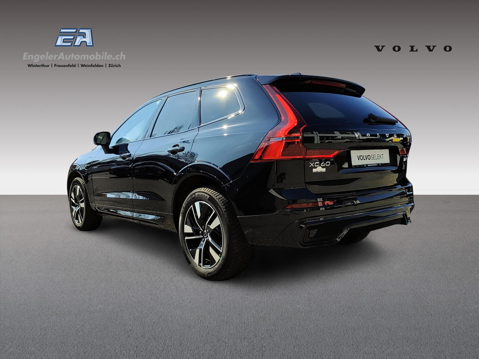 VOLVO XC60 2.0 T6 TE Plus Dark eAWD-image-3