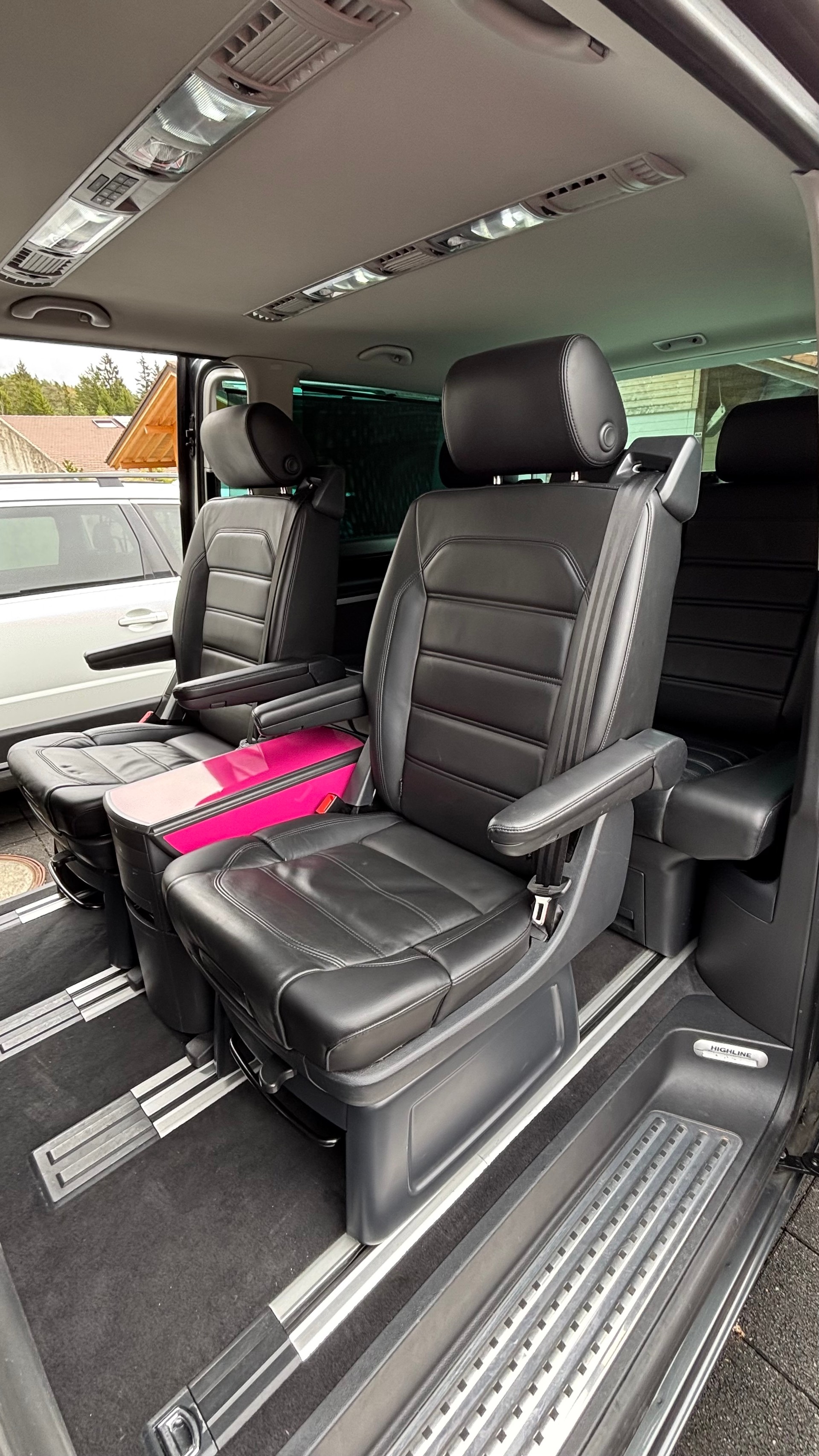 VW T6 Multivan 2.0 Bi-TDI Highline 4Motion DSG-image-13