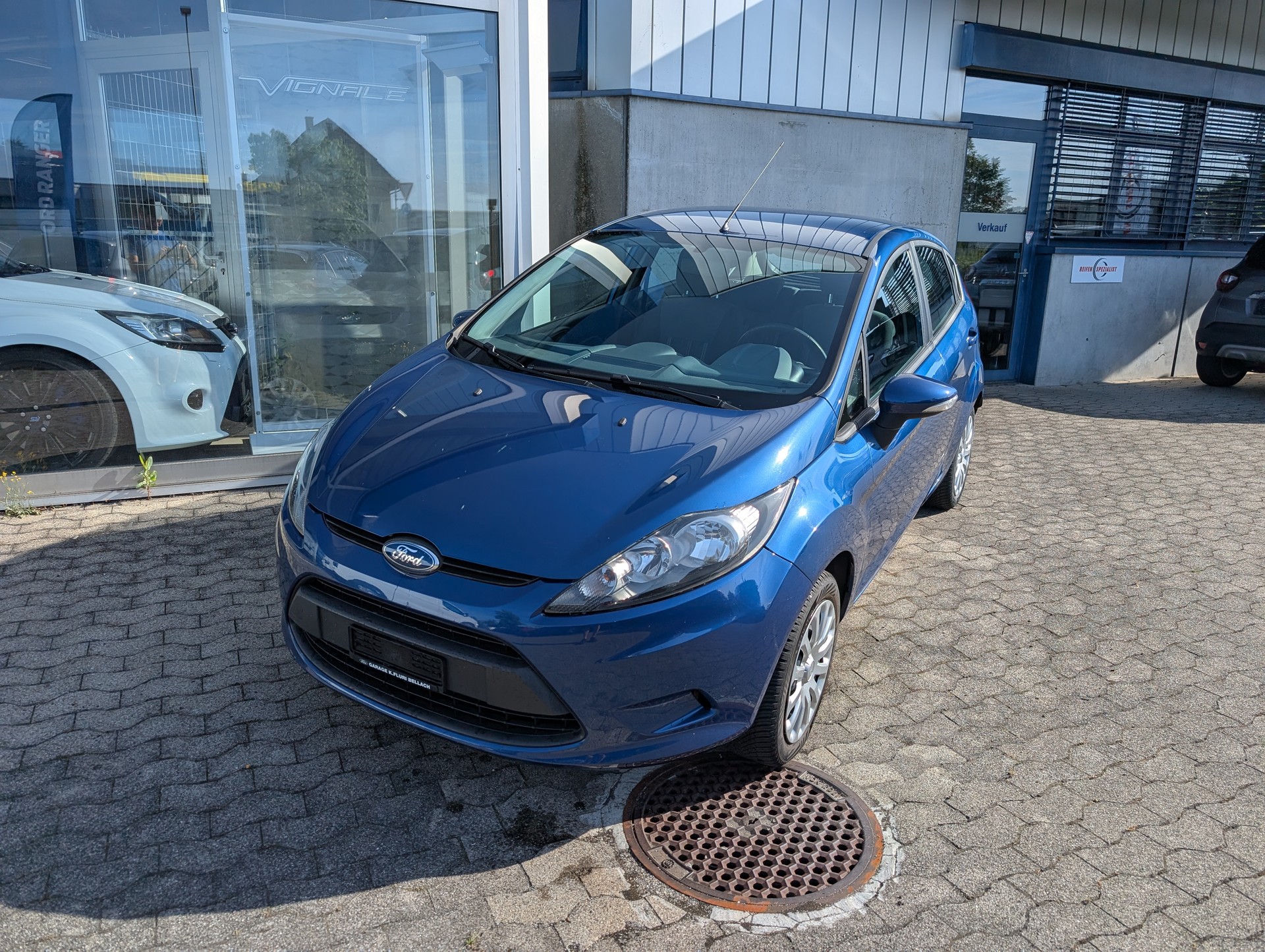 FORD Fiesta 1.25 16V Trend-image-0