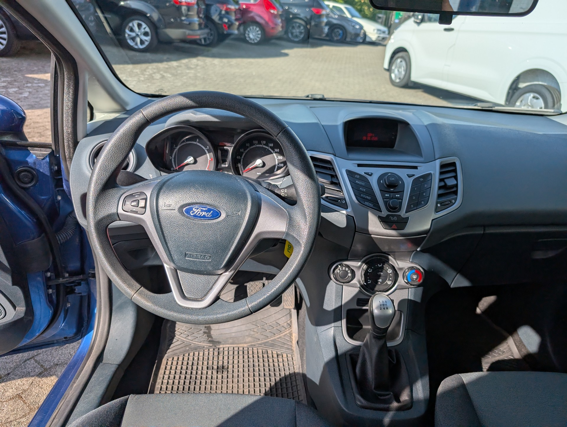 FORD Fiesta 1.25 16V Trend-image-3