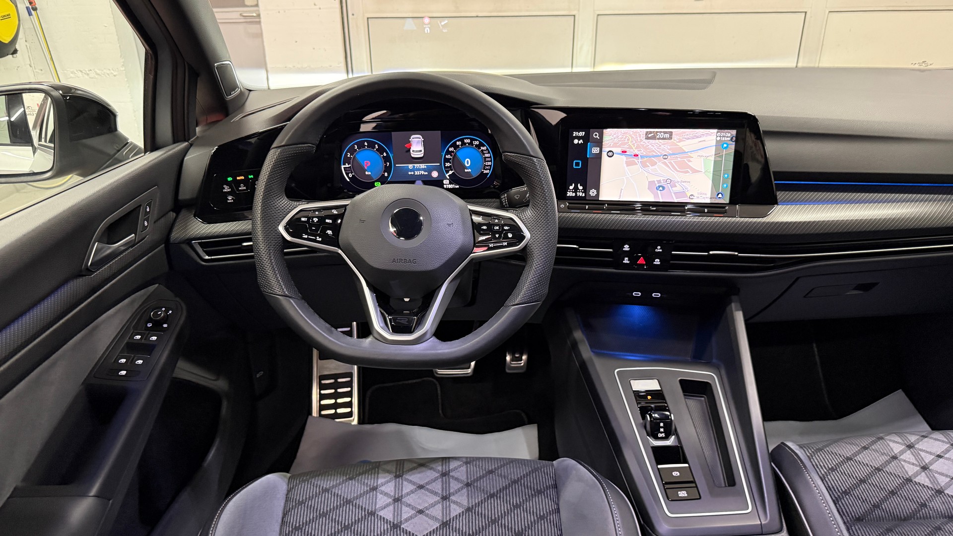 VW Golf 1.5 eTSI mHEV ACT R-Line DSG voller Ausstattung, frsich ab MFK Werkgarntie bis Mai 2026-image-21