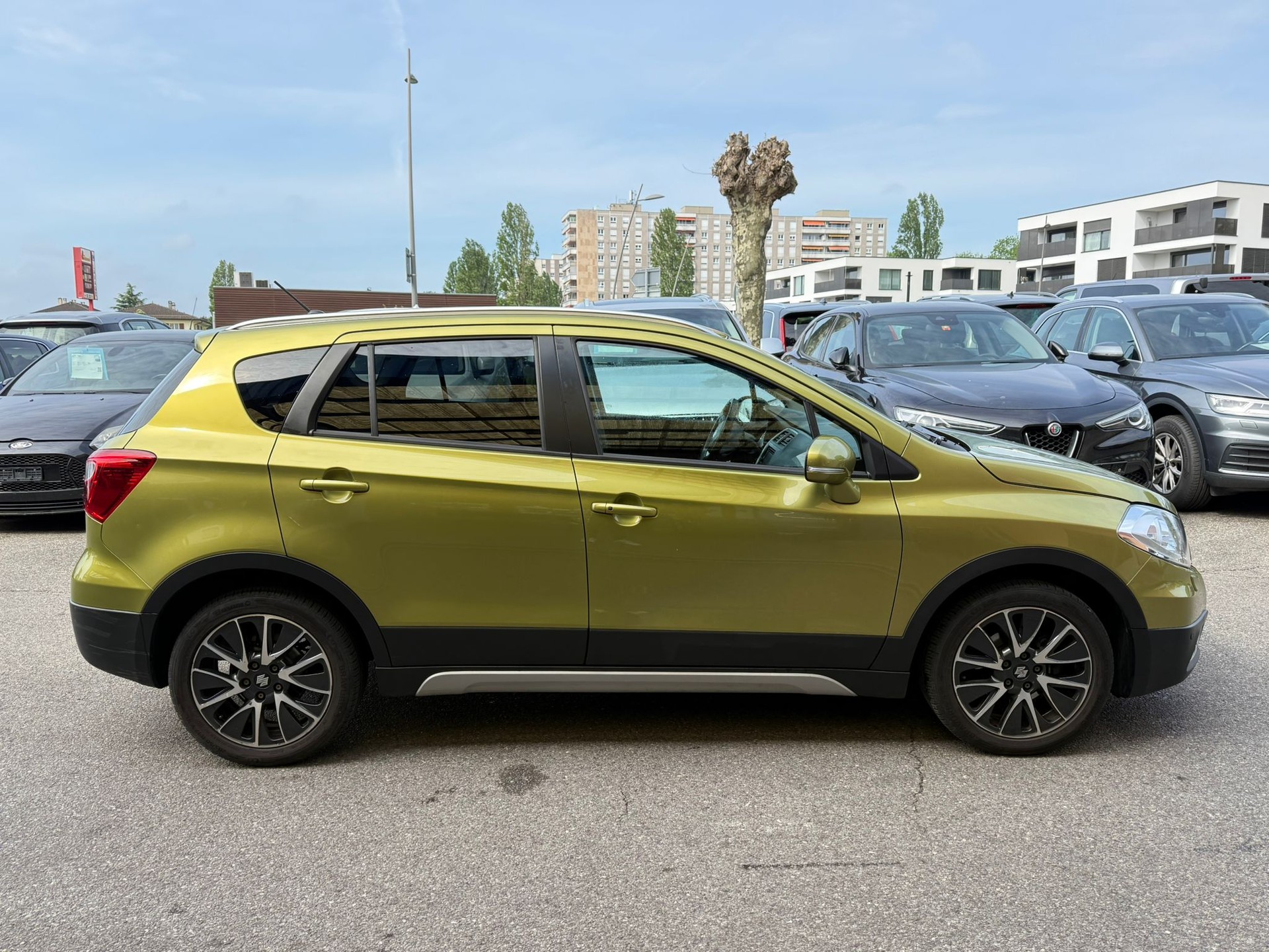 SUZUKI SX4 S-Cross 1.6 16V Sergio Cellano Top 4WD CVT7-image-4