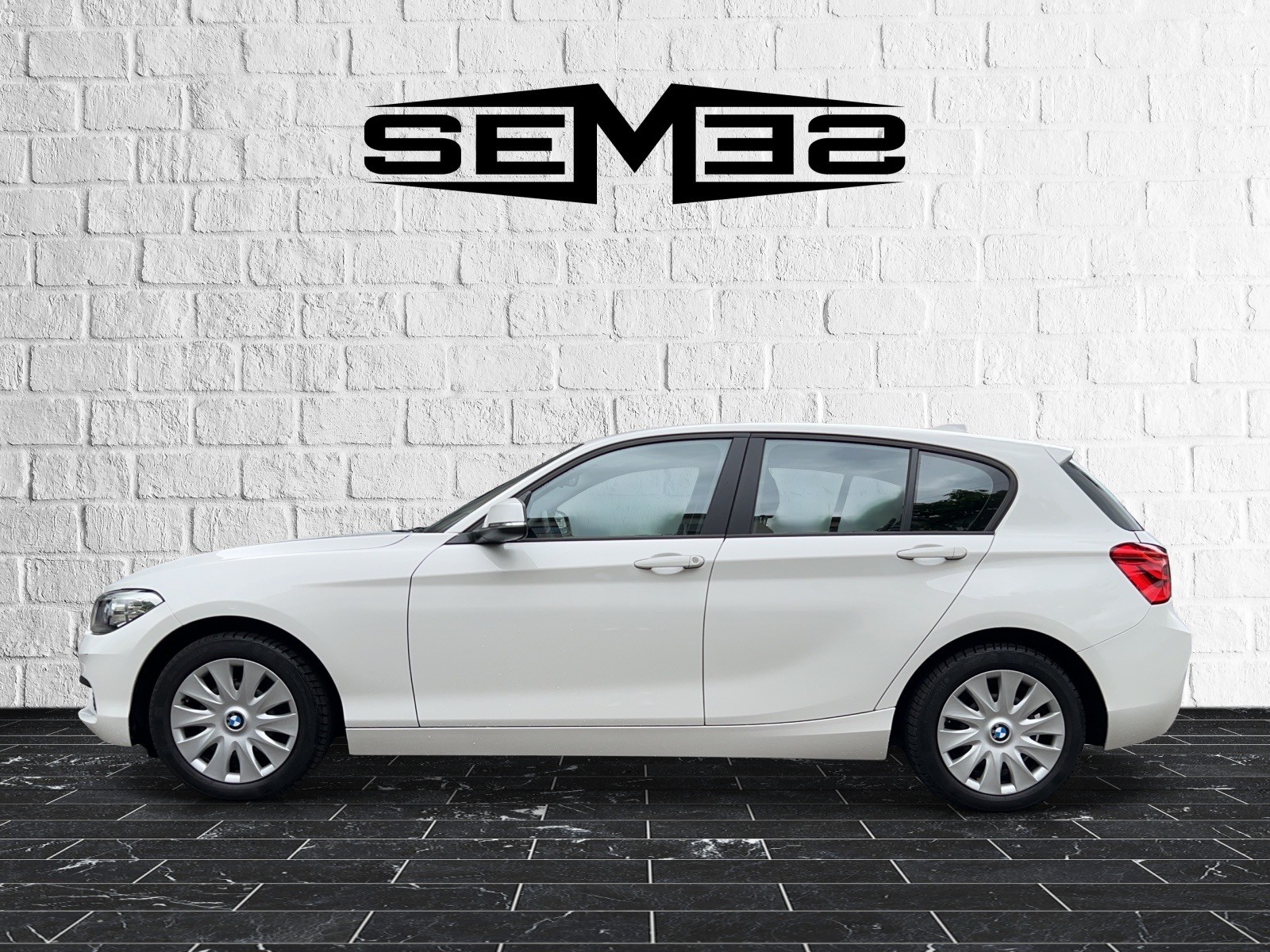 BMW 114d Business-image-1