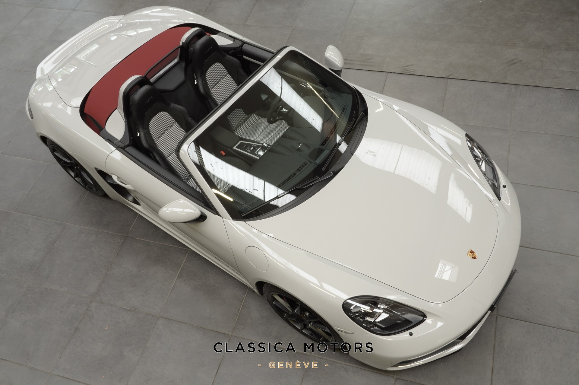 PORSCHE 718 Boxster GTS 4.0 PDK-image-16