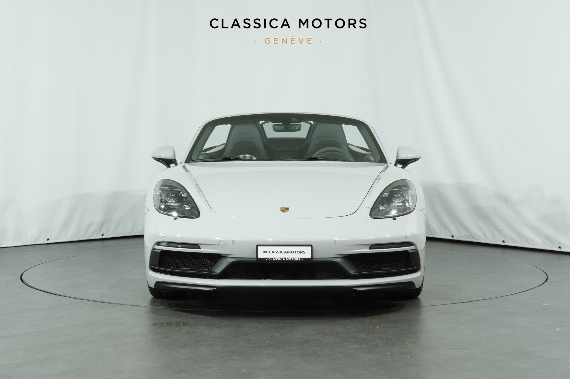 PORSCHE 718 Boxster GTS 4.0 PDK-image-9