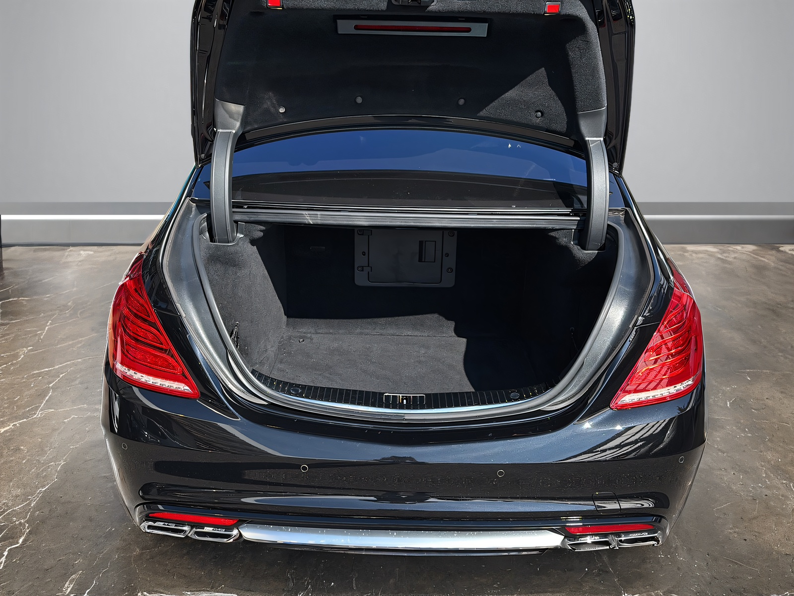 MERCEDES-BENZ S 63 V8 AMG 4matic lang-image-10