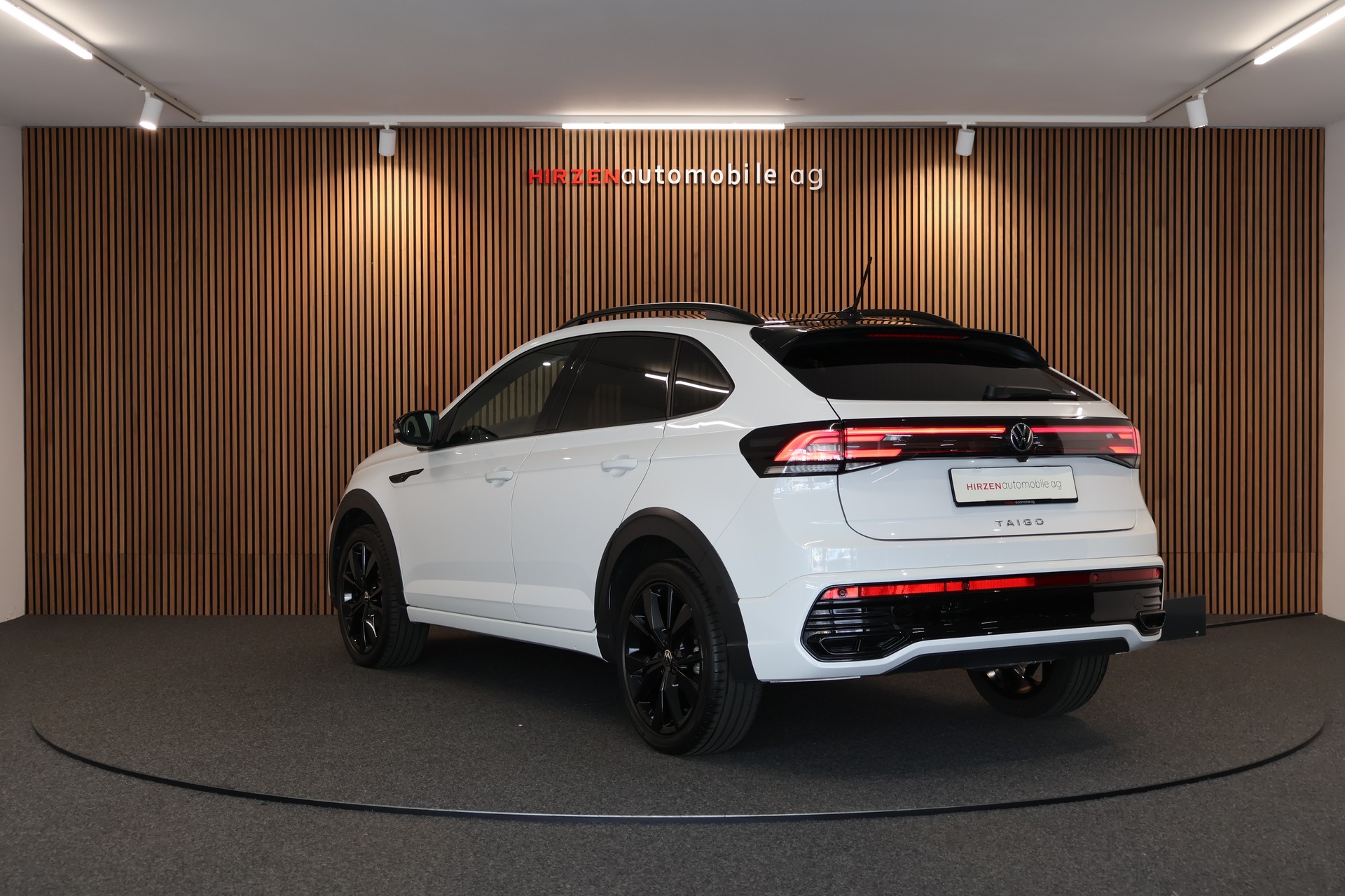 VW Taigo 1.0 TSI R-Line DSG-showroom-element-2