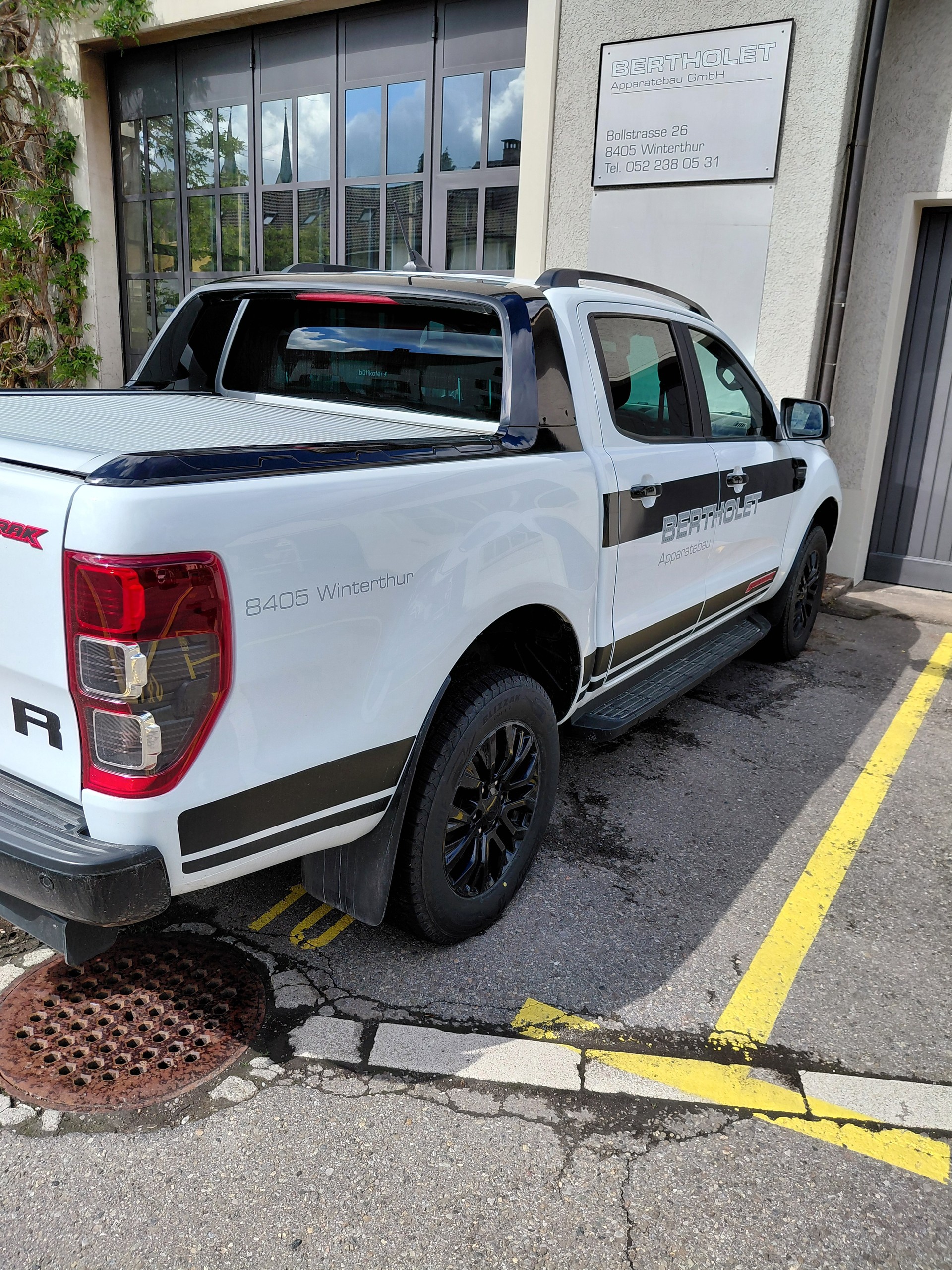 FORD 2.0 EcoBlue 4x4 Stormtrak-image-4