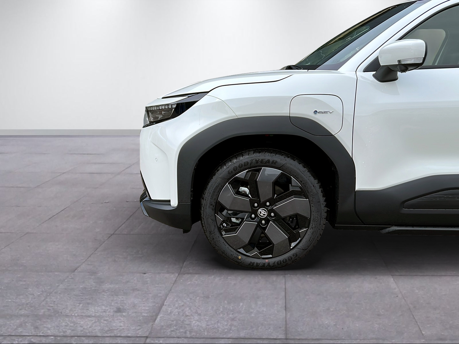 TOYOTA Urban Cruiser Premium AWD-image-2