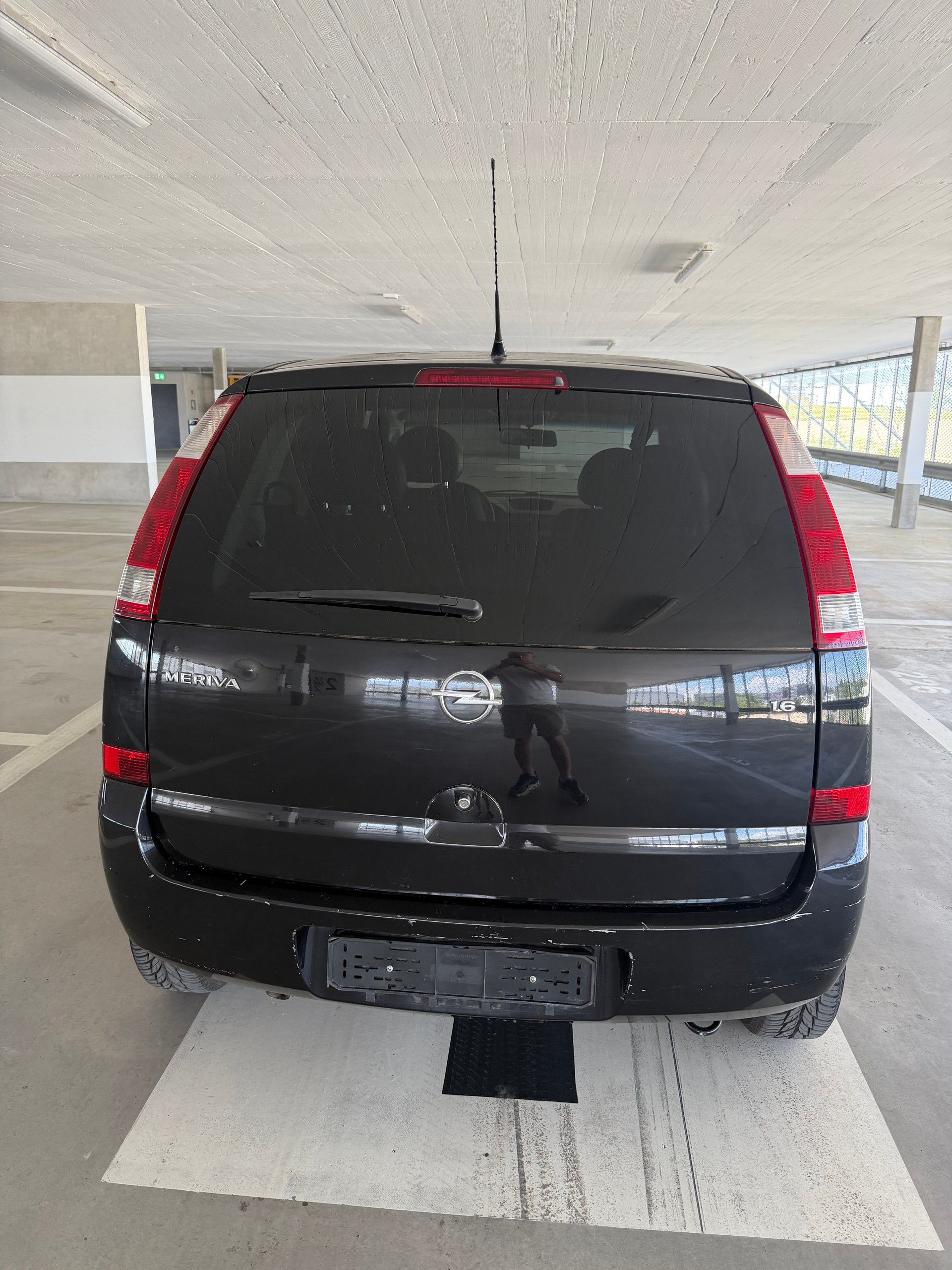 OPEL Meriva 1.6i 16V - 59.000 Kilométrage-image-5