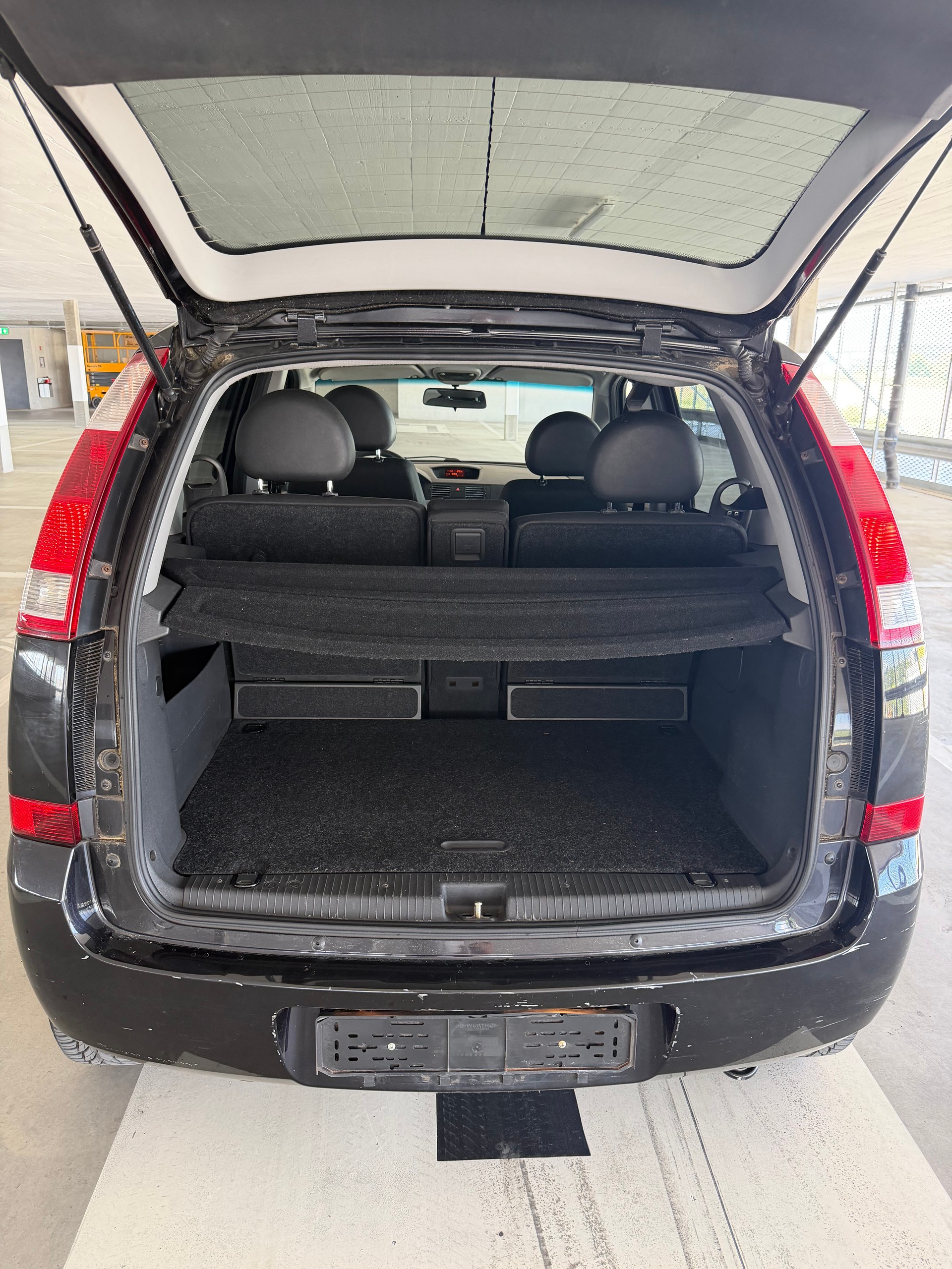 OPEL Meriva 1.6i 16V - 59.000 Kilométrage-image-14