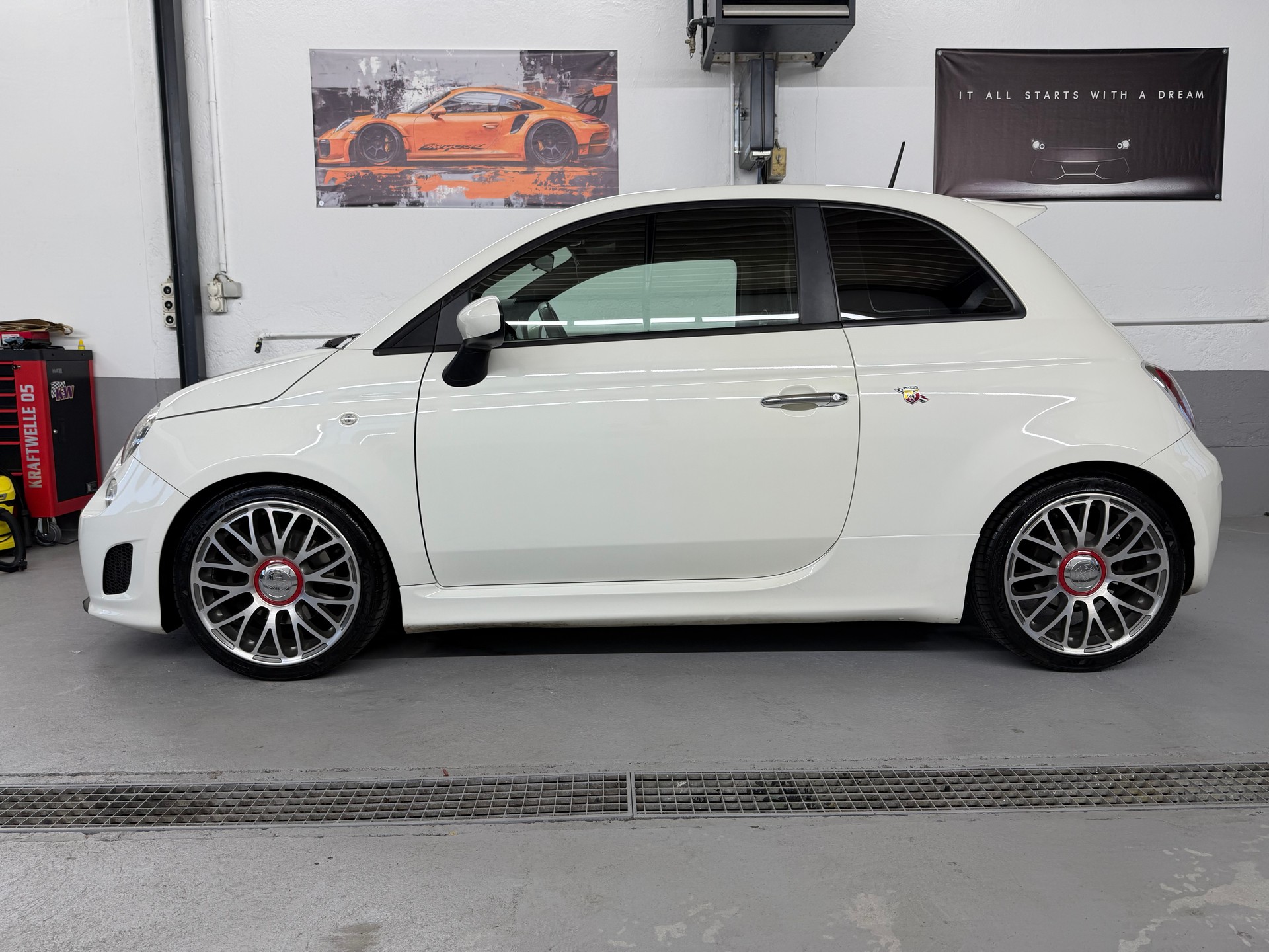 FIAT 500 1.4 16V Turbo Abarth-image-4