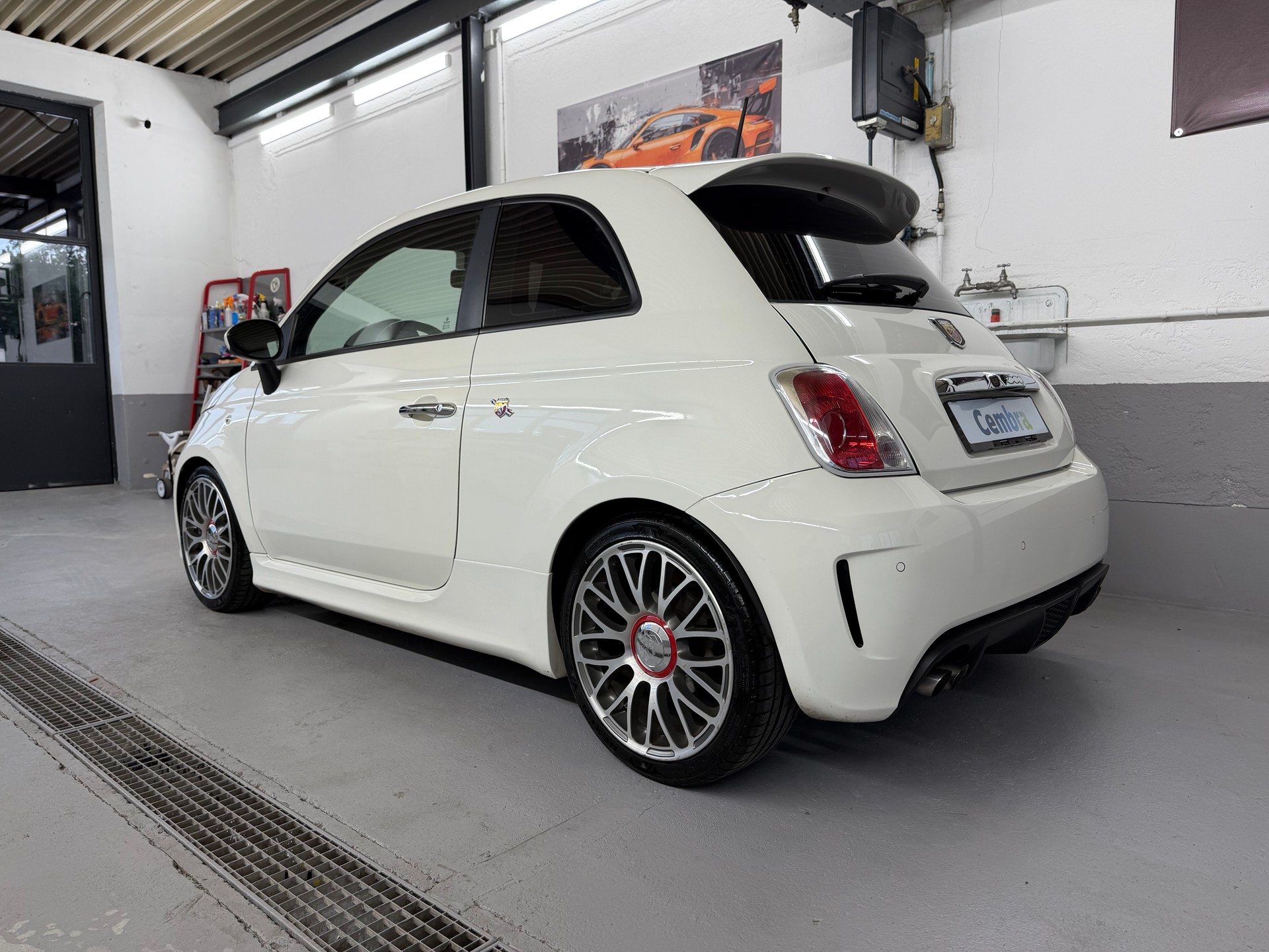 FIAT 500 1.4 16V Turbo Abarth-image-6