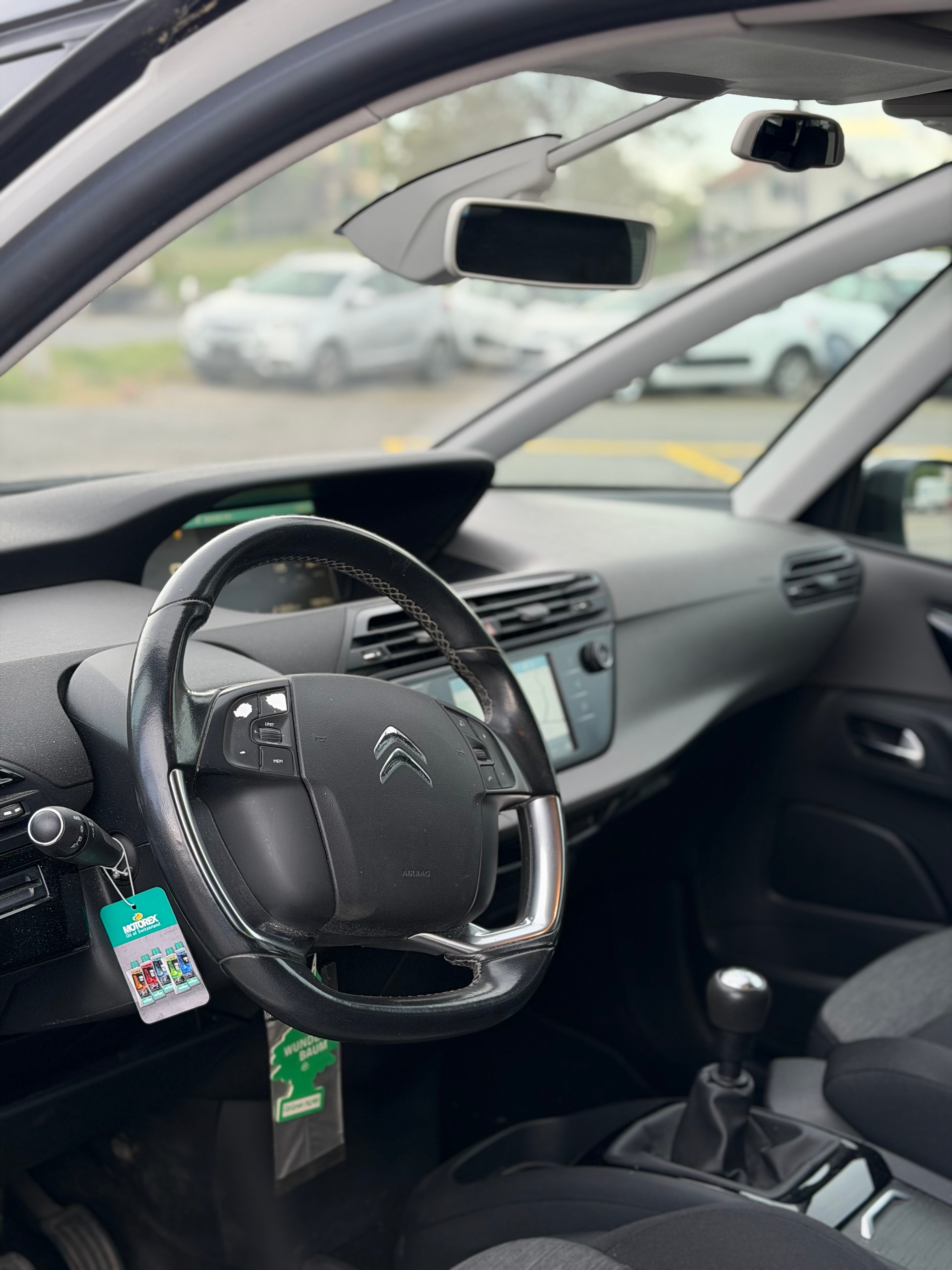 CITROEN C4 Picasso 1.2 Pure Tech Séduction-image-7
