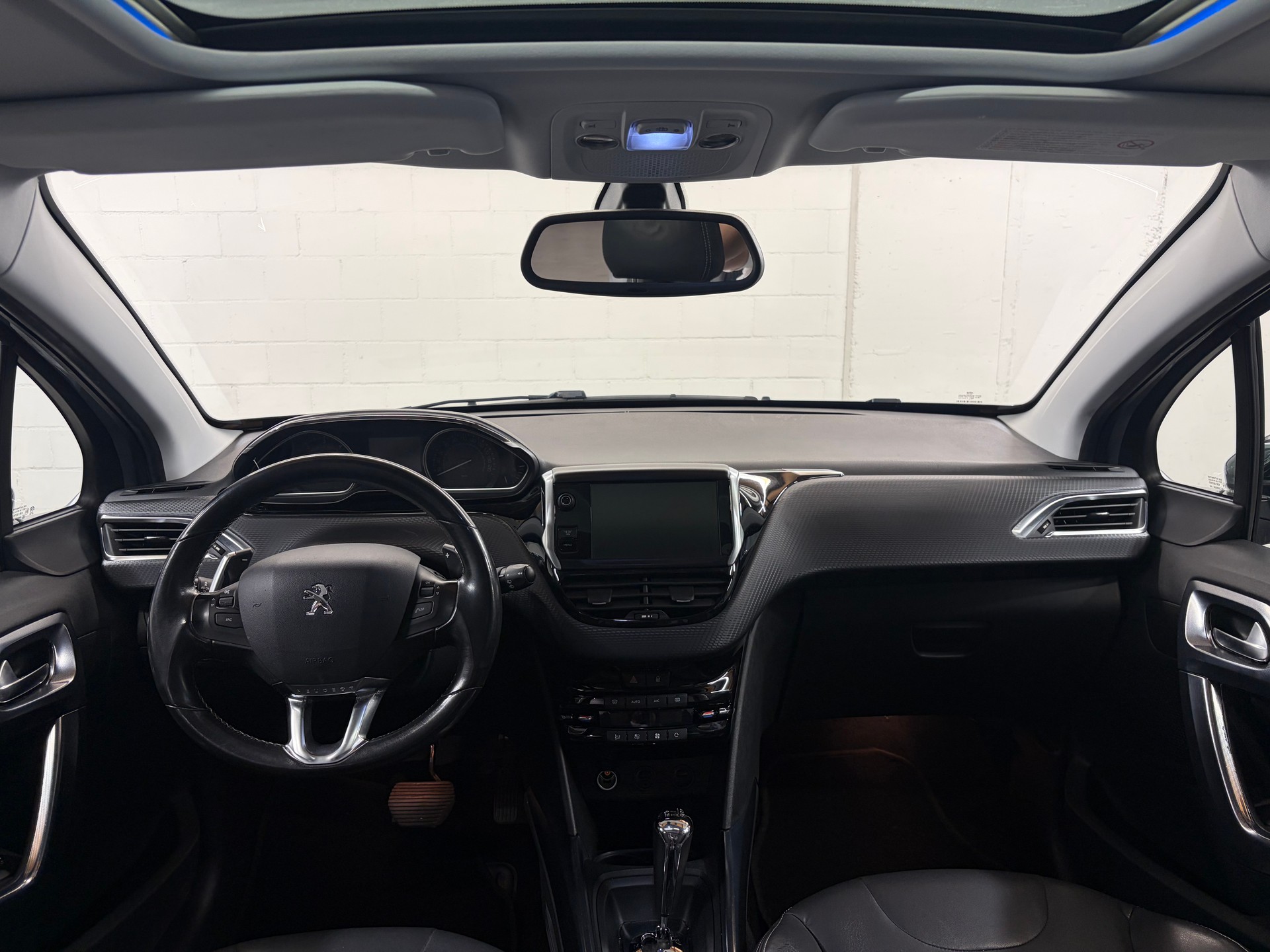 PEUGEOT 2008 1.6 e-HDi Active EGS6 SST-image-7