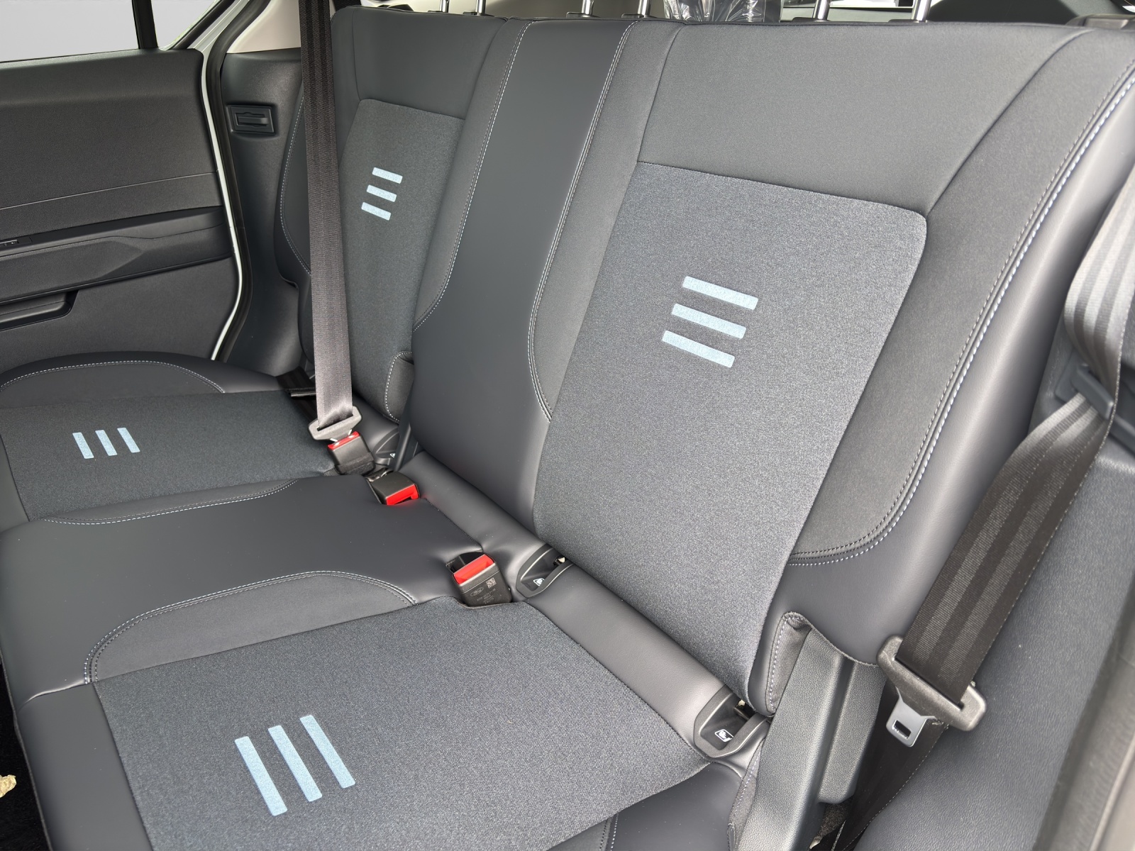 Image FORD E-TOURNEO-COURIER Tourneo Courier Elektro 54kWh Active