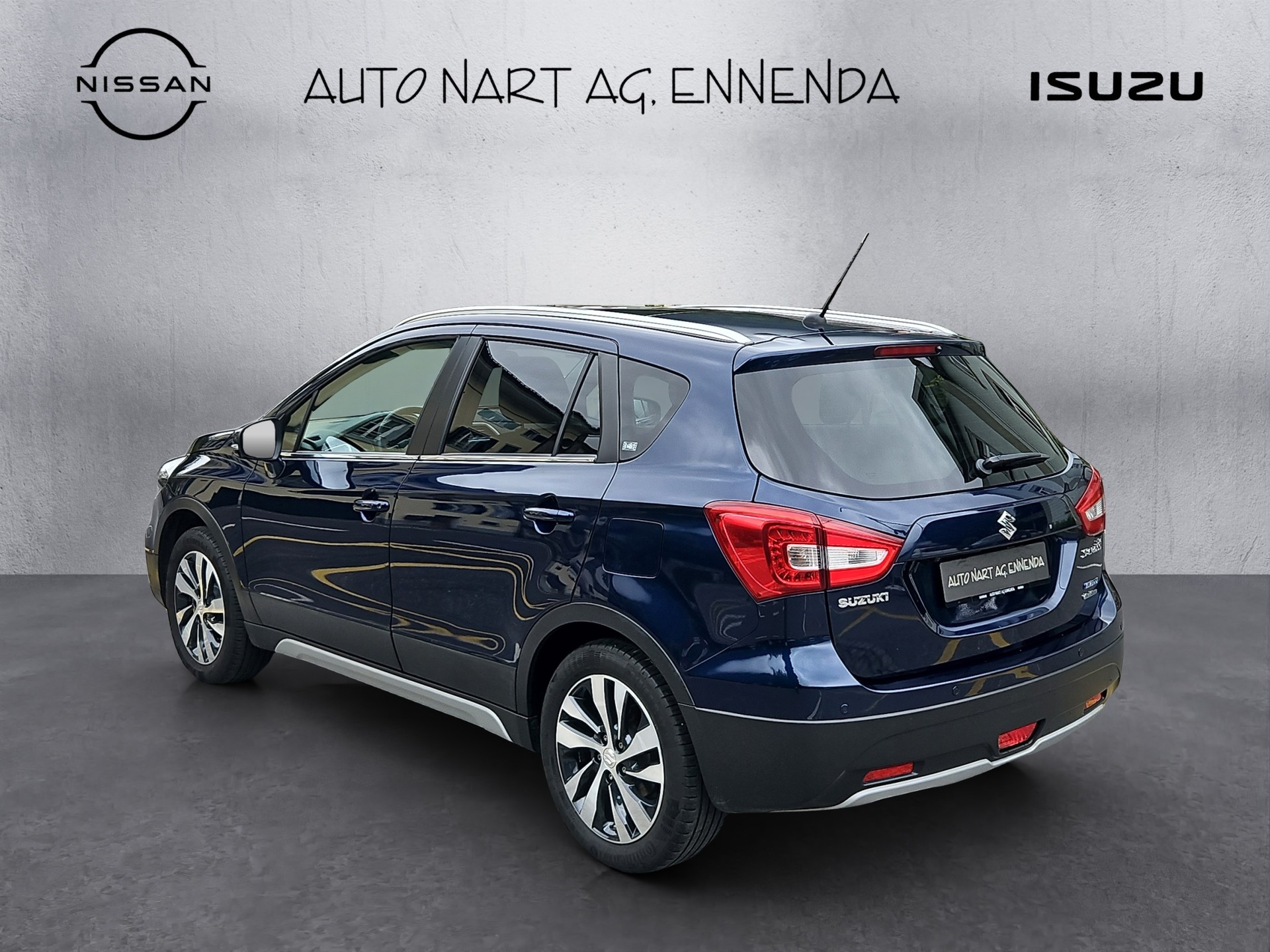 SUZUKI SX4 S-Cross 1.4Piz S Top 4WD-image-2