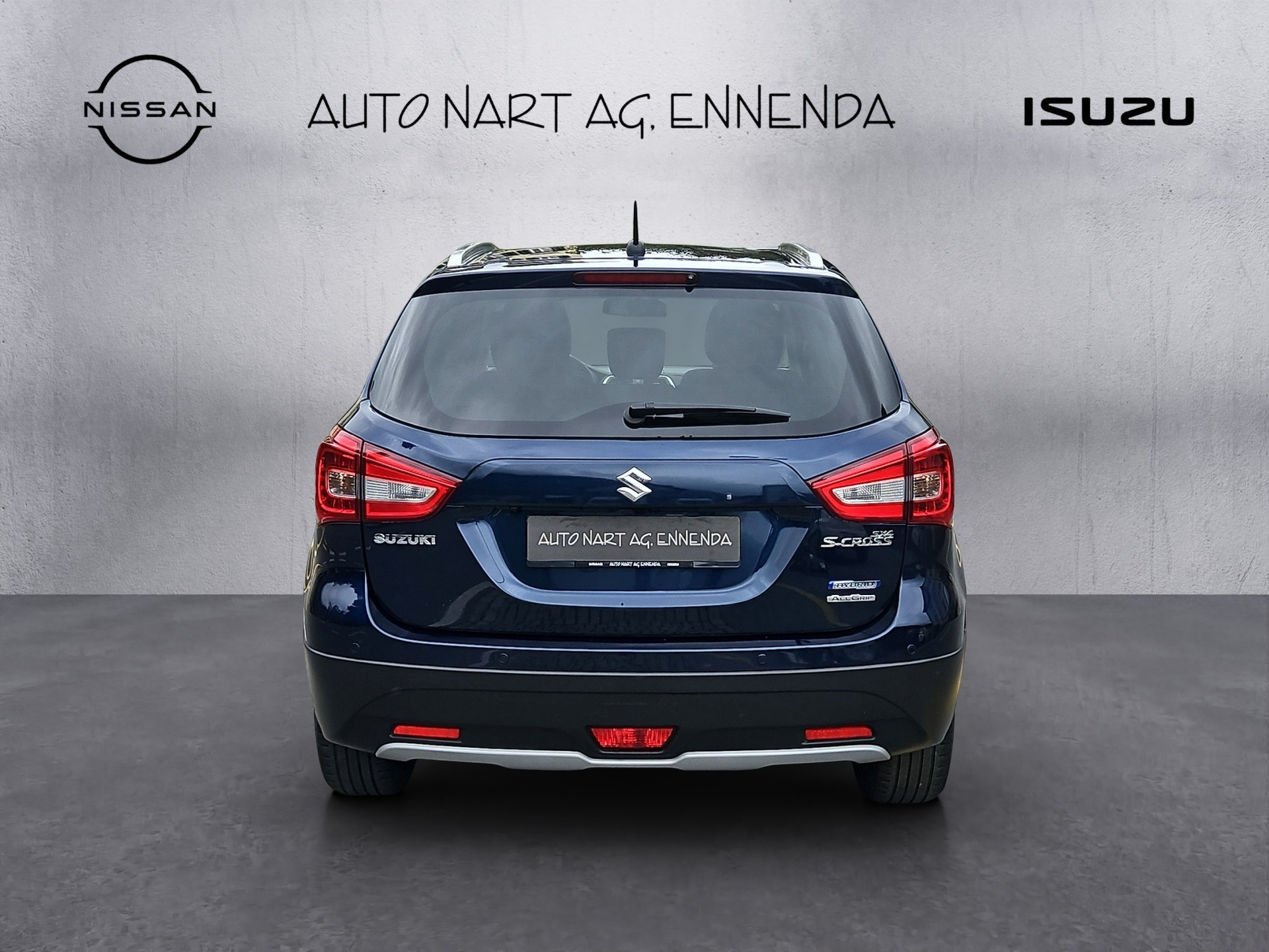 SUZUKI SX4 S-Cross 1.4Piz S Top 4WD-image-3