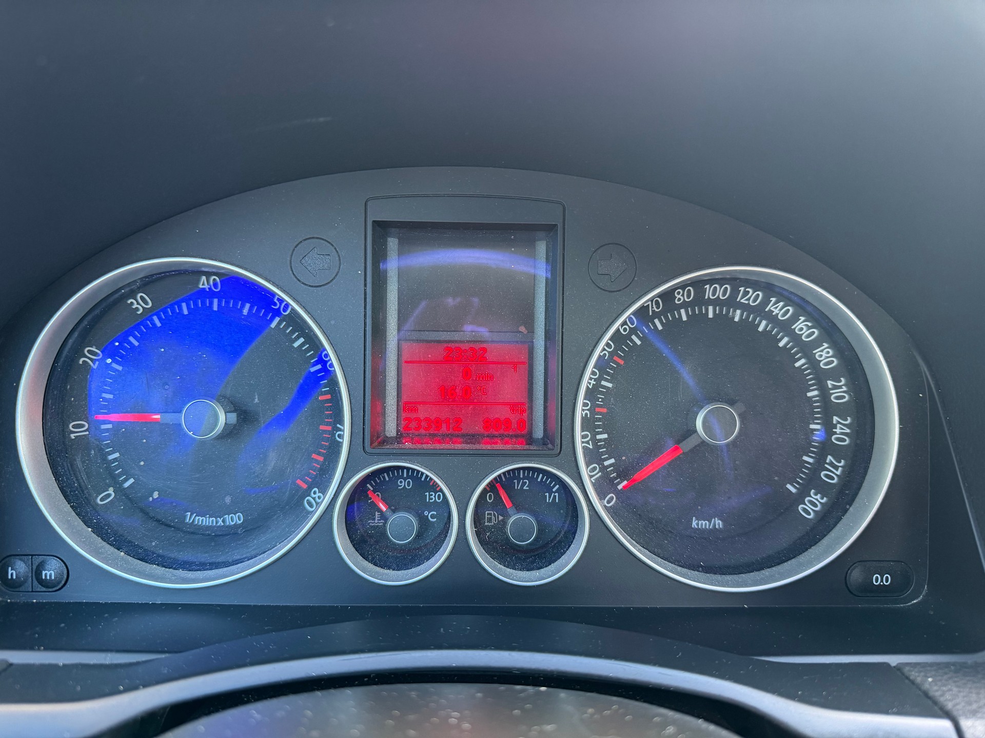 VW Golf 2.0 TFSI GTI-image-5