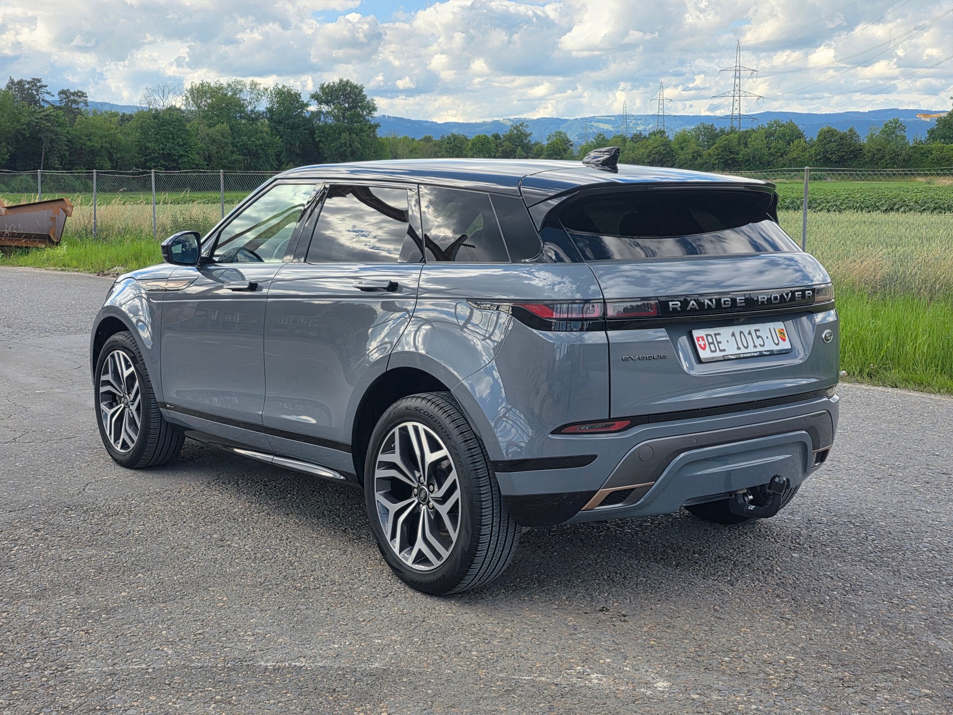 LAND ROVER Range Rover Evoque R-Dyn First Edi P 250 HSE AT9-image-1