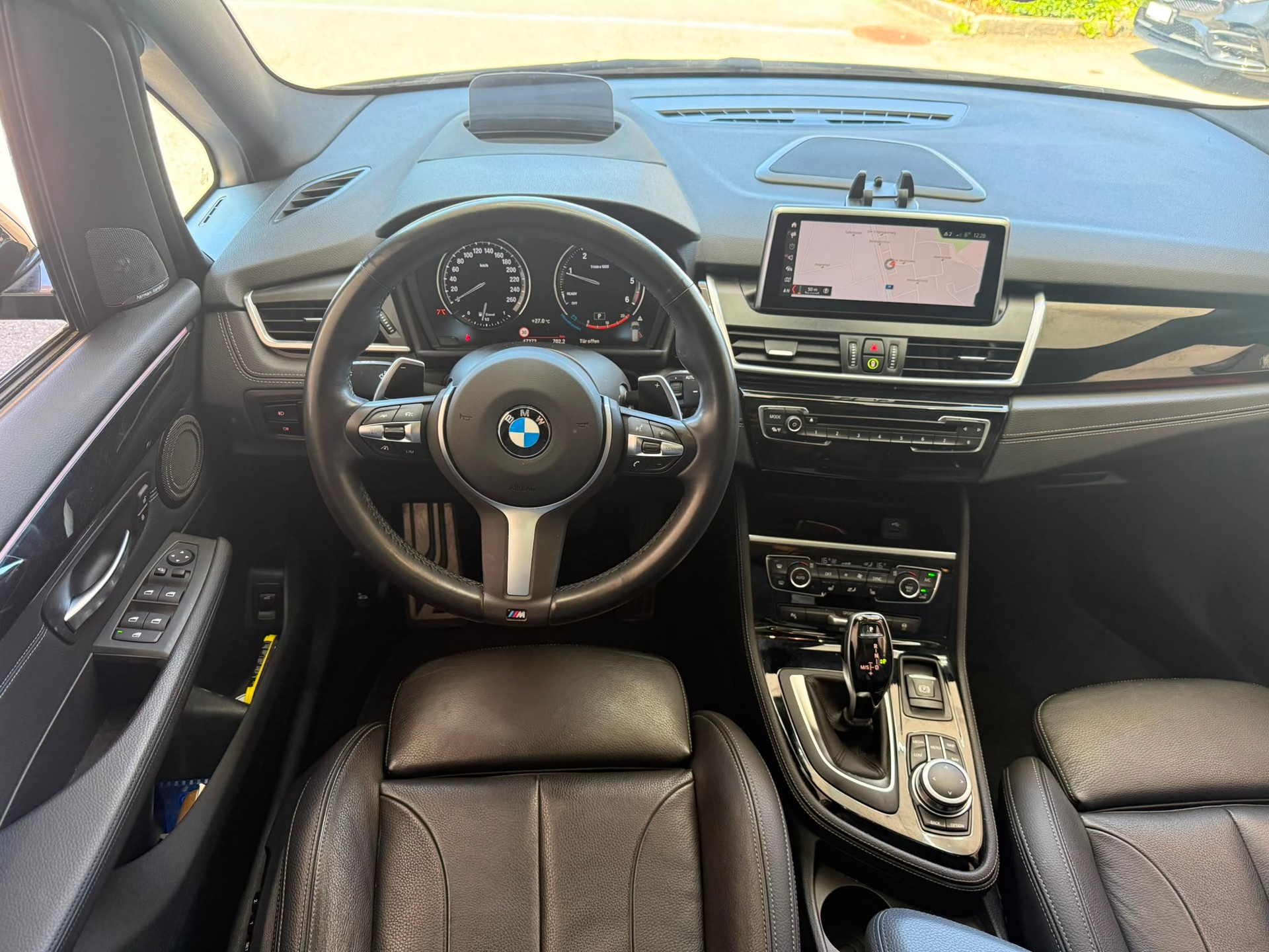 BMW 220d xDrive Gran Tourer Steptronic M Sport *Pano-Dach* *HUD* *Harman/ Kardon*-image-23