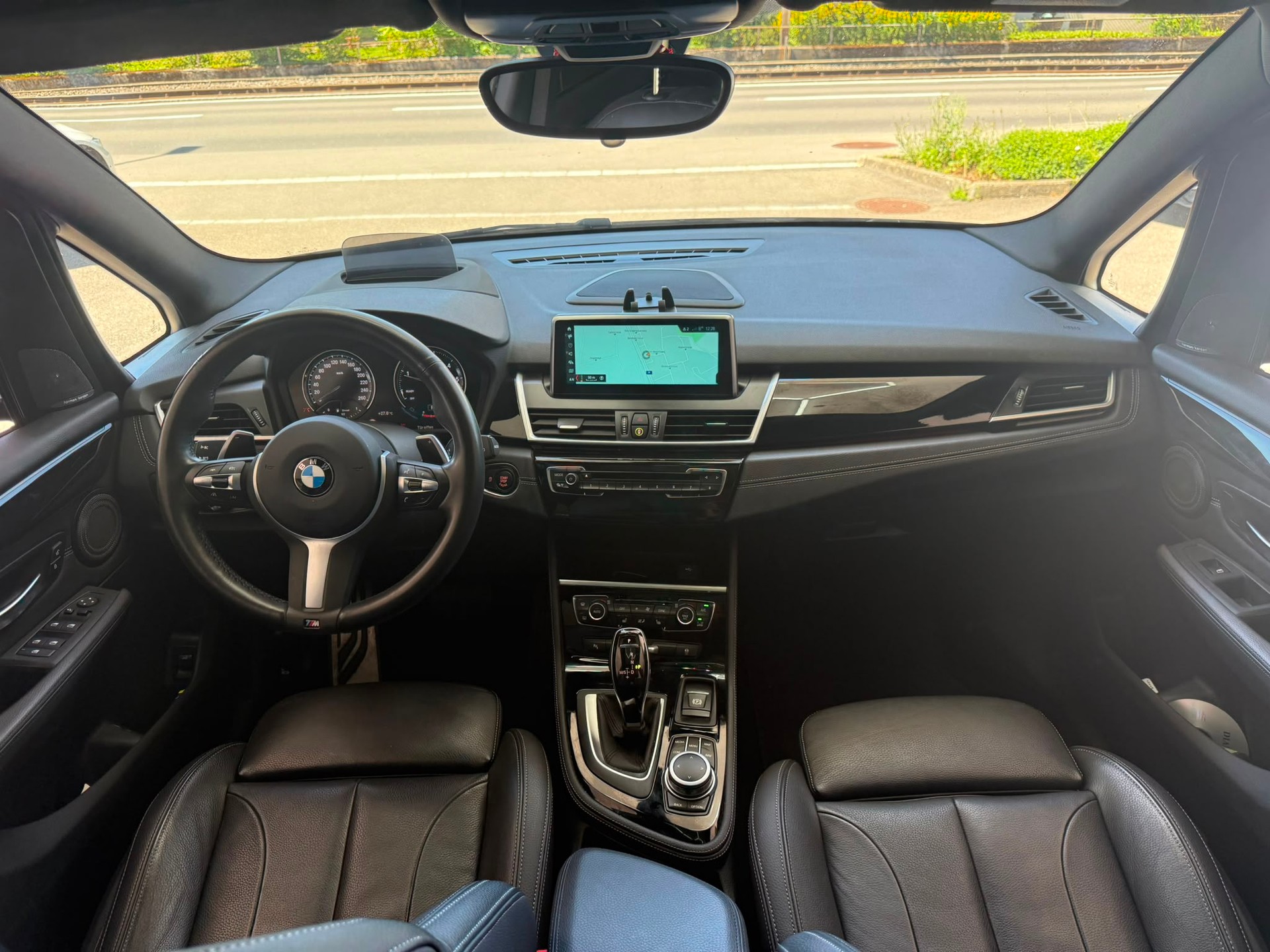 BMW 220d xDrive Gran Tourer Steptronic M Sport *Pano-Dach* *HUD* *Harman/ Kardon*-image-20