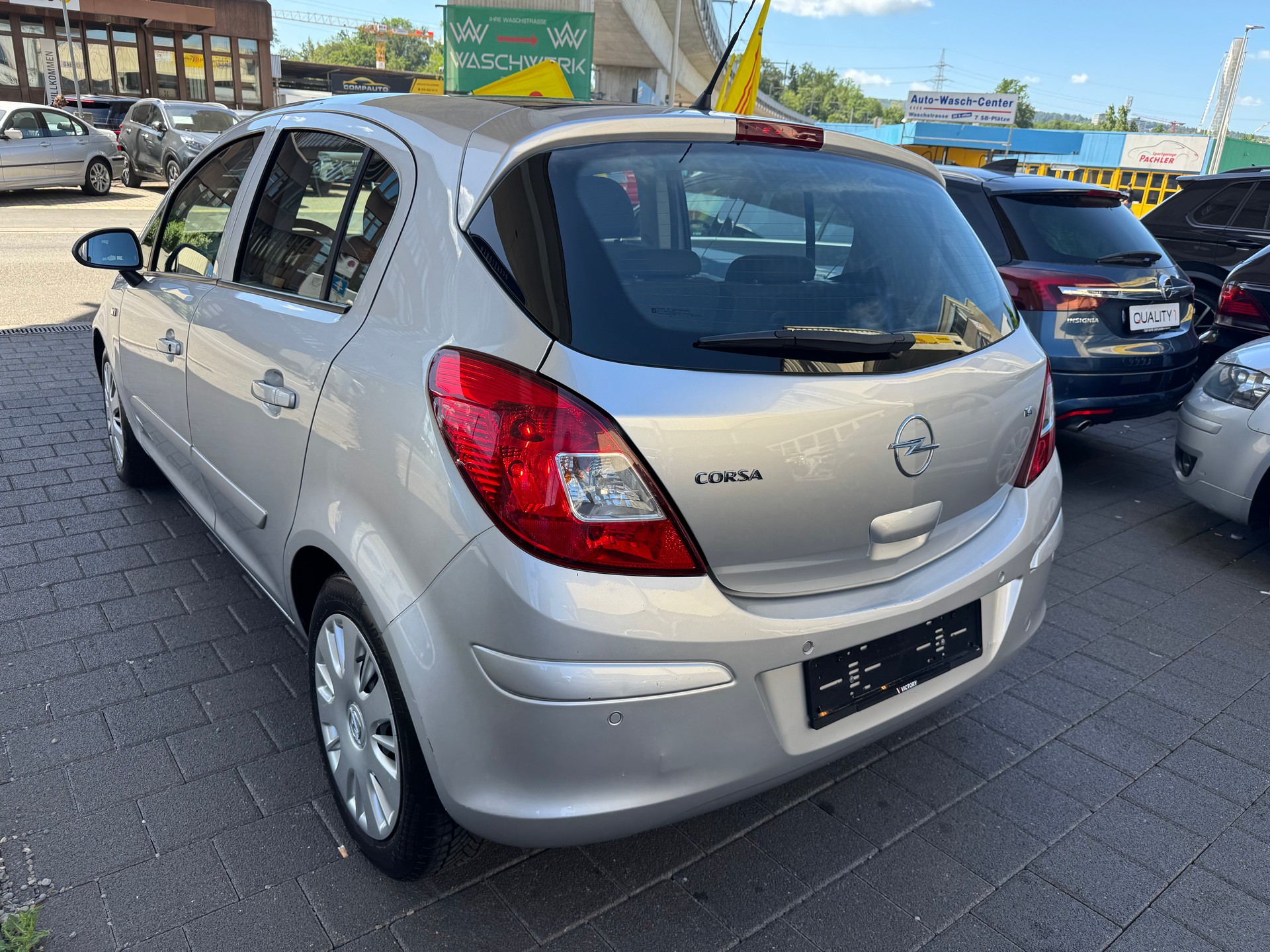 OPEL Corsa 1.4 TP Enjoy-image-2